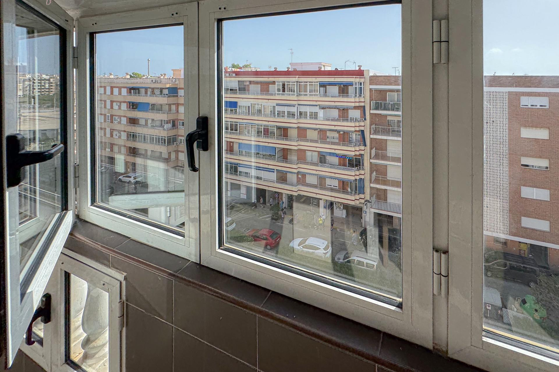 Herverkoop - Appartement  - Torrevieja - Acequion