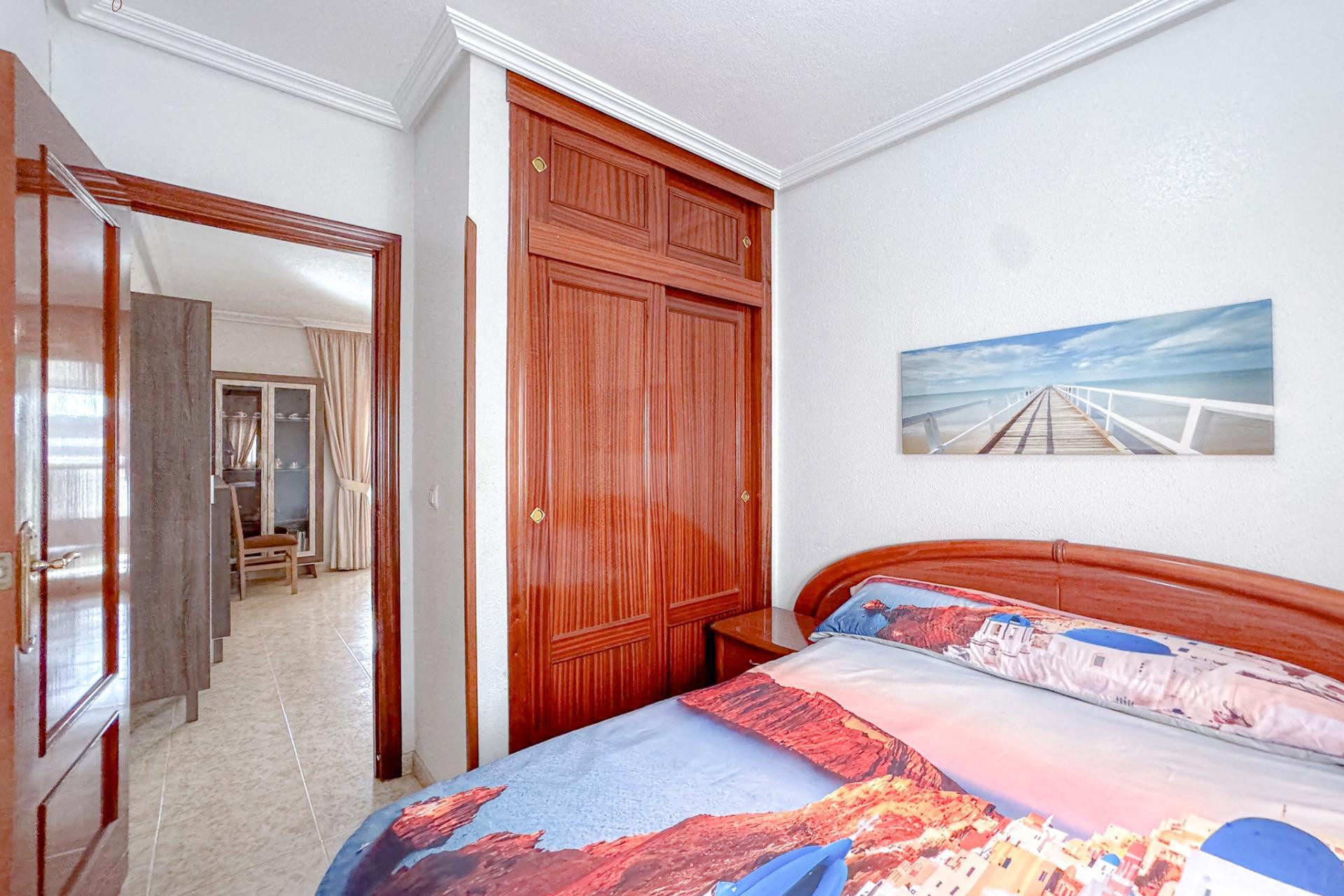 Herverkoop - Appartement  - Torrevieja - Acequion