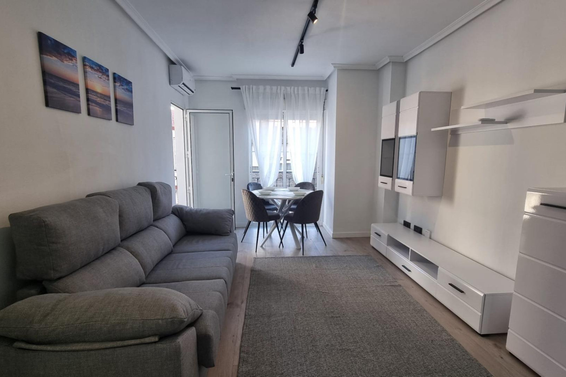 Herverkoop - Appartement  - Torrevieja - Acequion