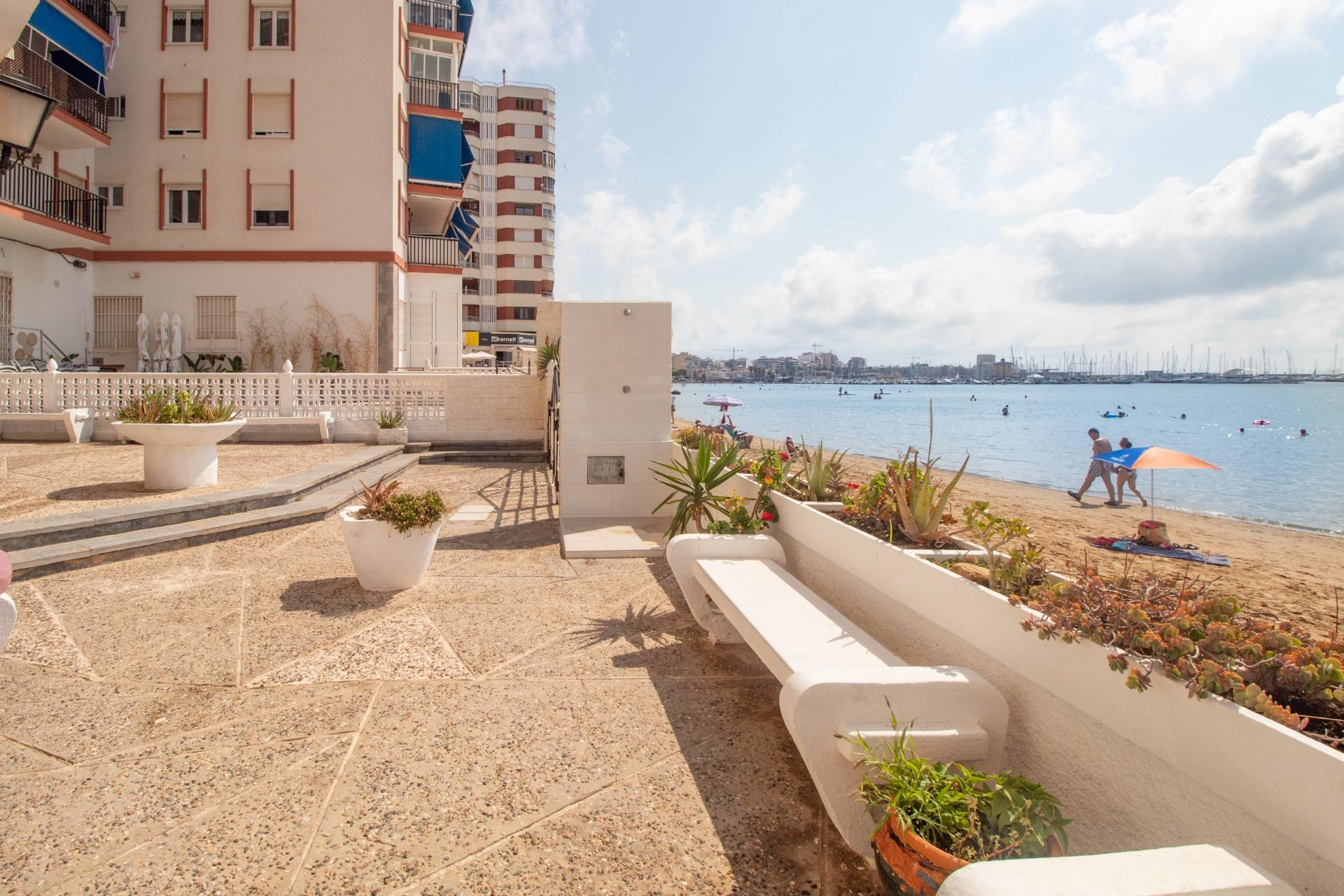 Herverkoop - Appartement  - Torrevieja - Acequion