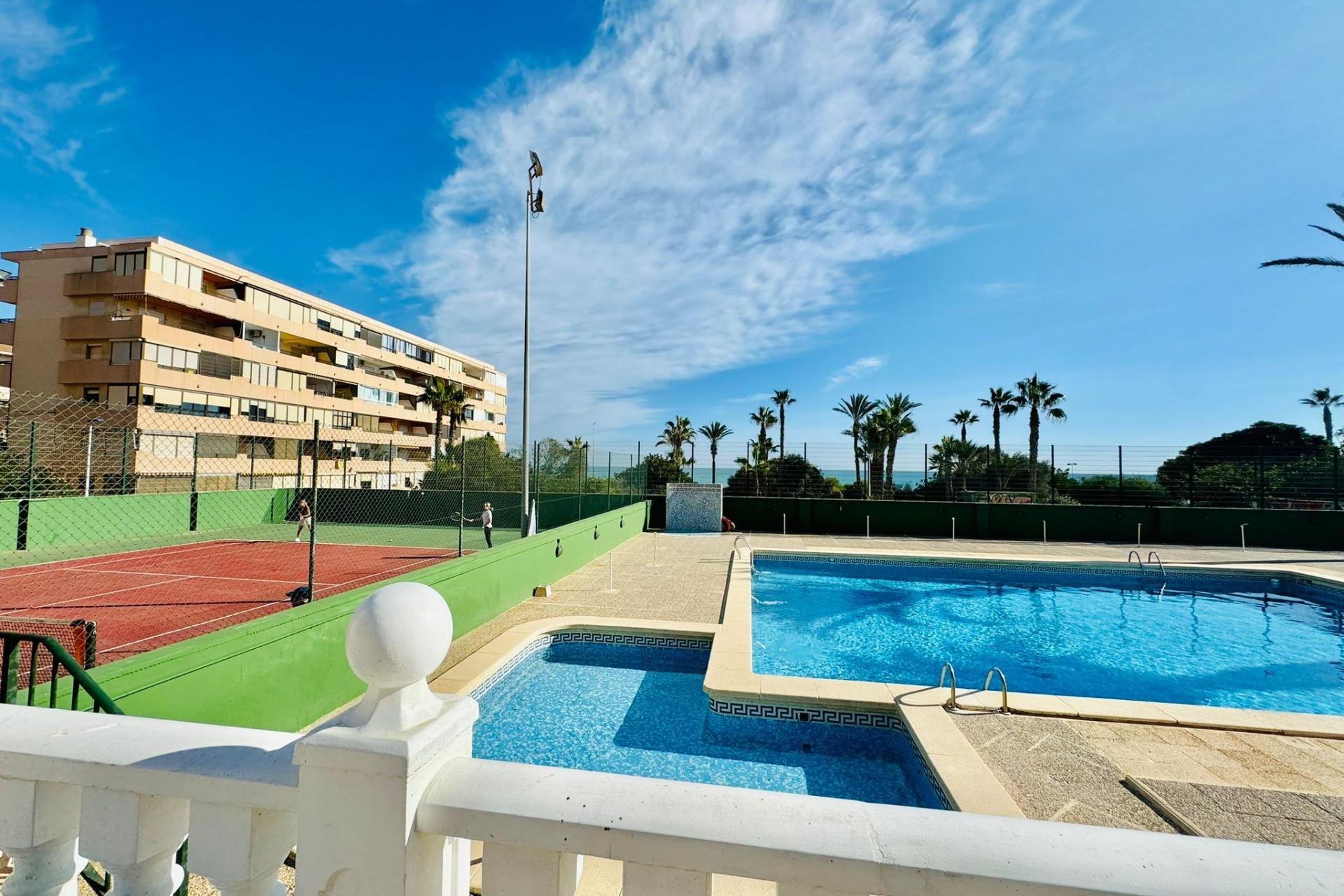 Herverkoop - Appartement  - Torrevieja - Cabo cervera