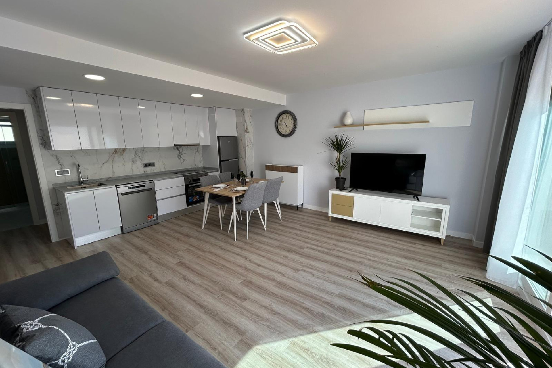 Herverkoop - Appartement  - Torrevieja - Calas blanca