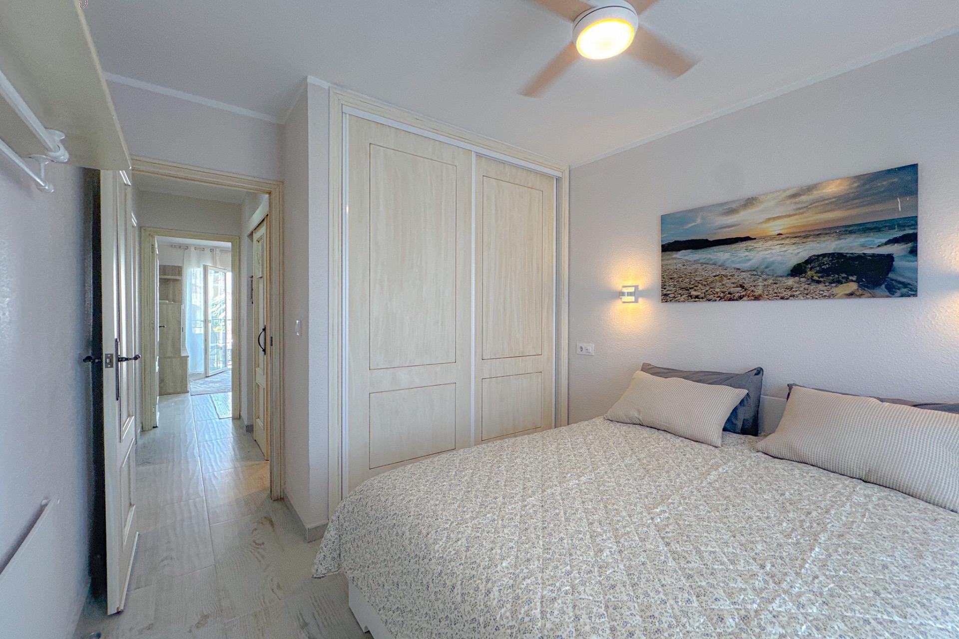 Herverkoop - Appartement  - Torrevieja - Calas blanca