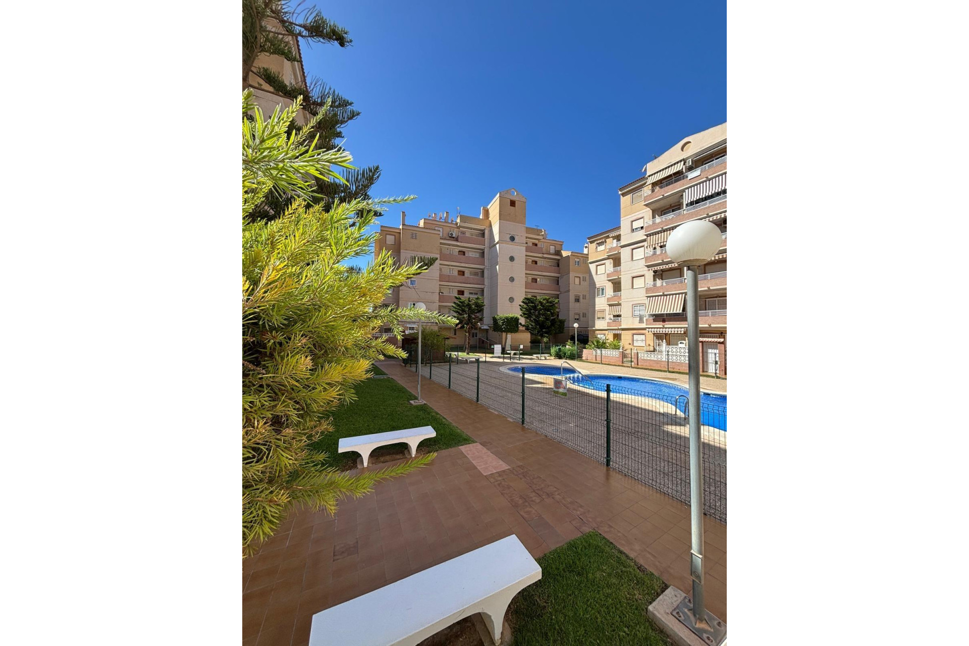 Herverkoop - Appartement  - Torrevieja - Calas blanca