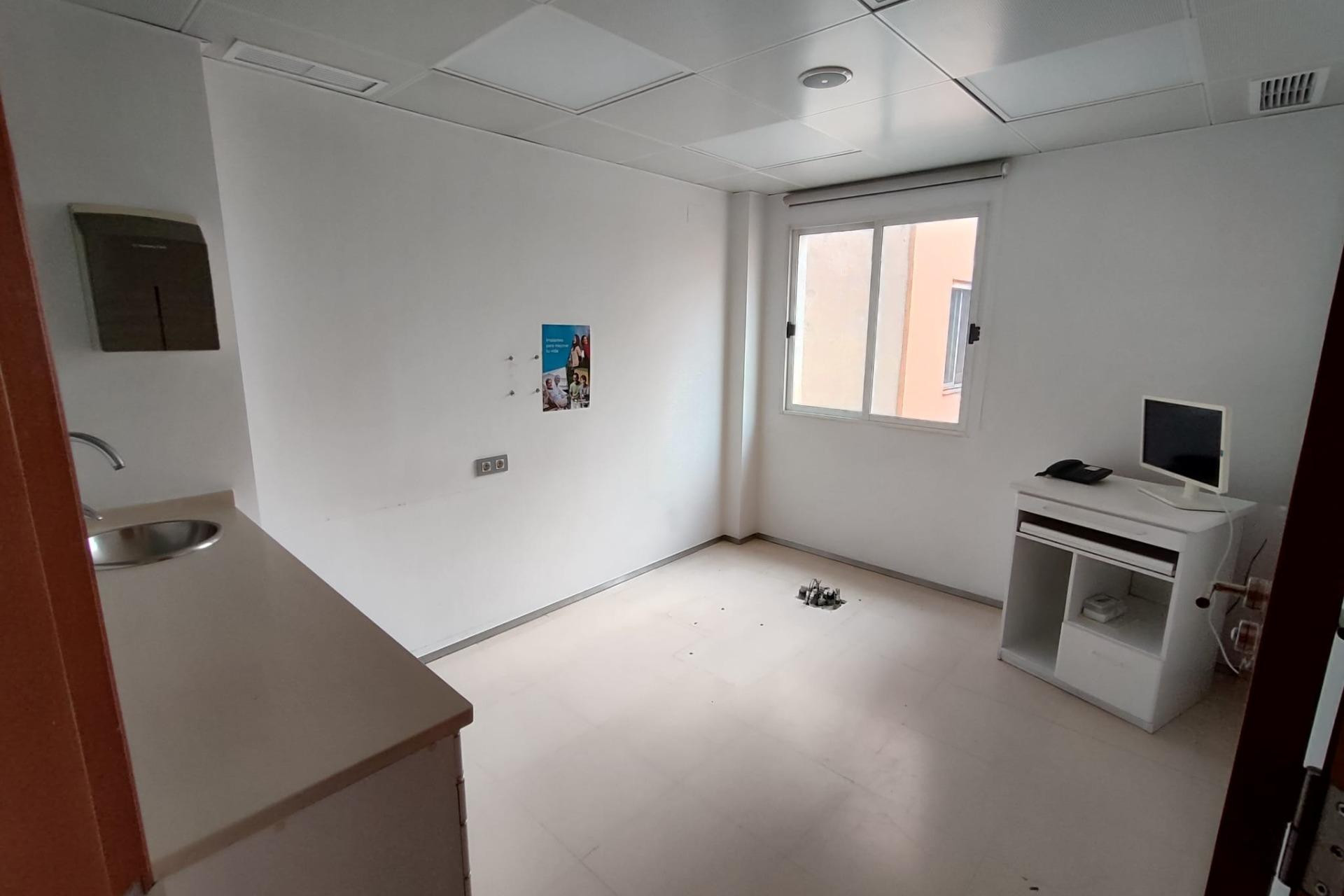 Herverkoop - Appartement  - Torrevieja - Centro