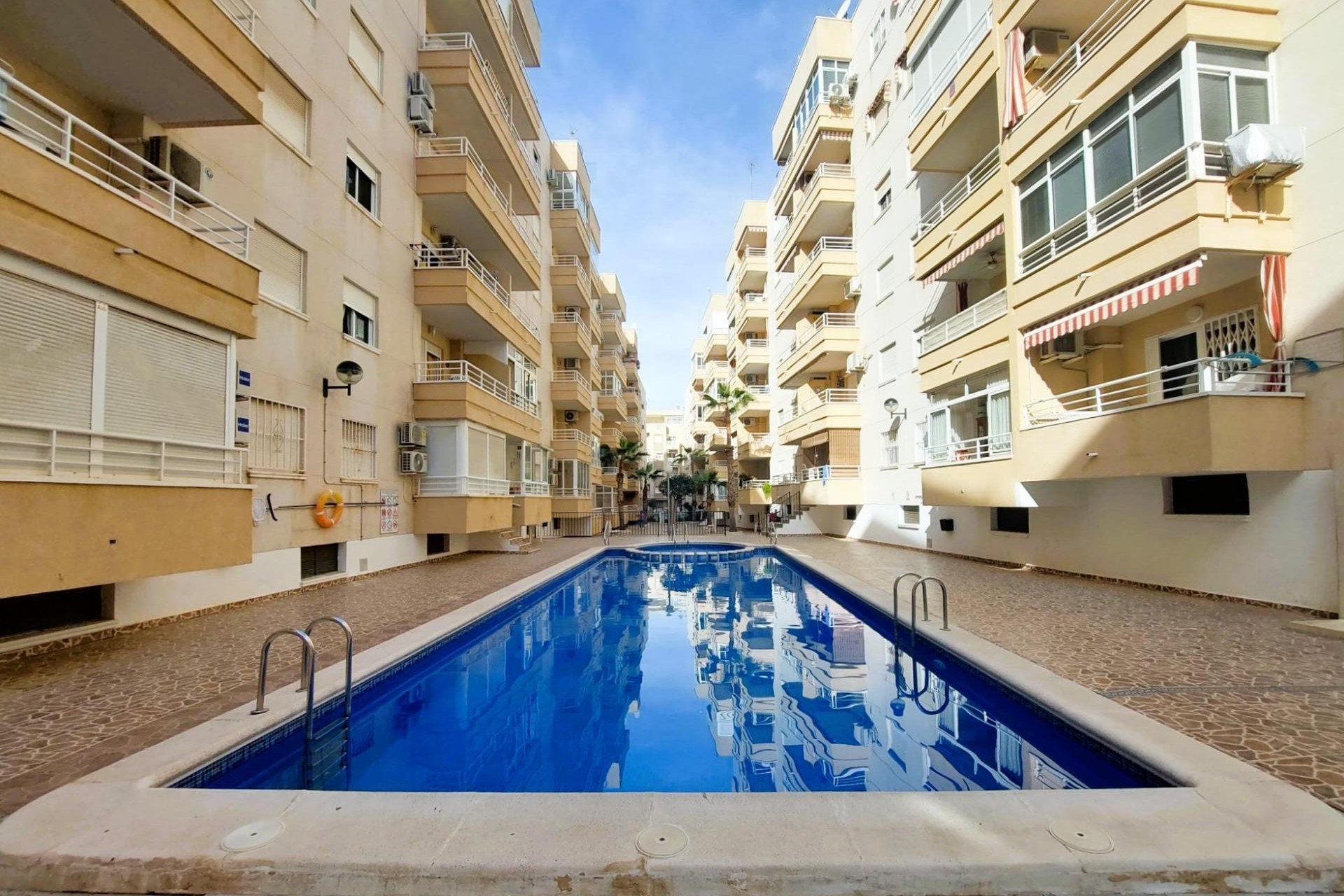 Herverkoop - Appartement  - Torrevieja - Centro