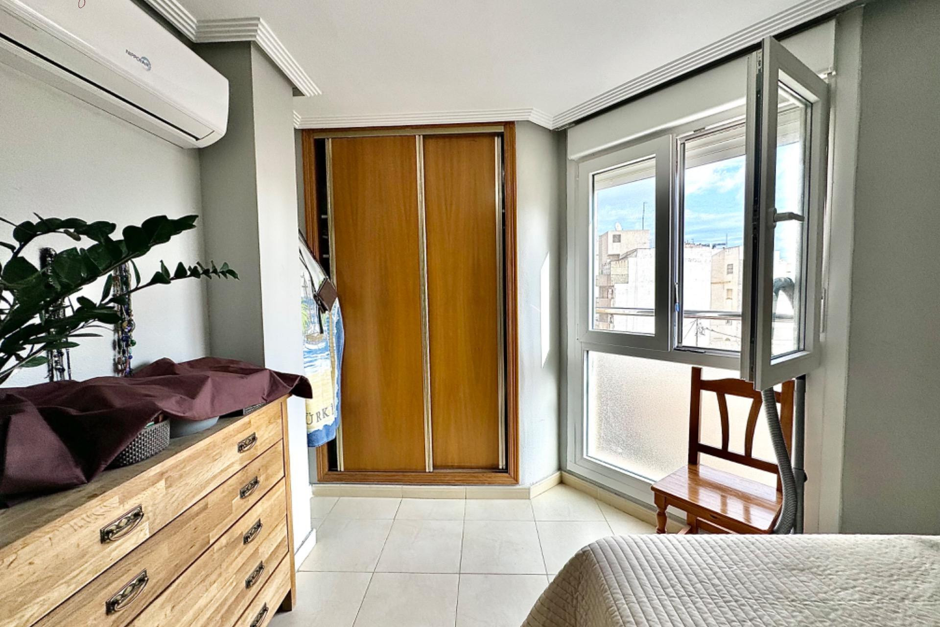 Herverkoop - Appartement  - Torrevieja - Centro