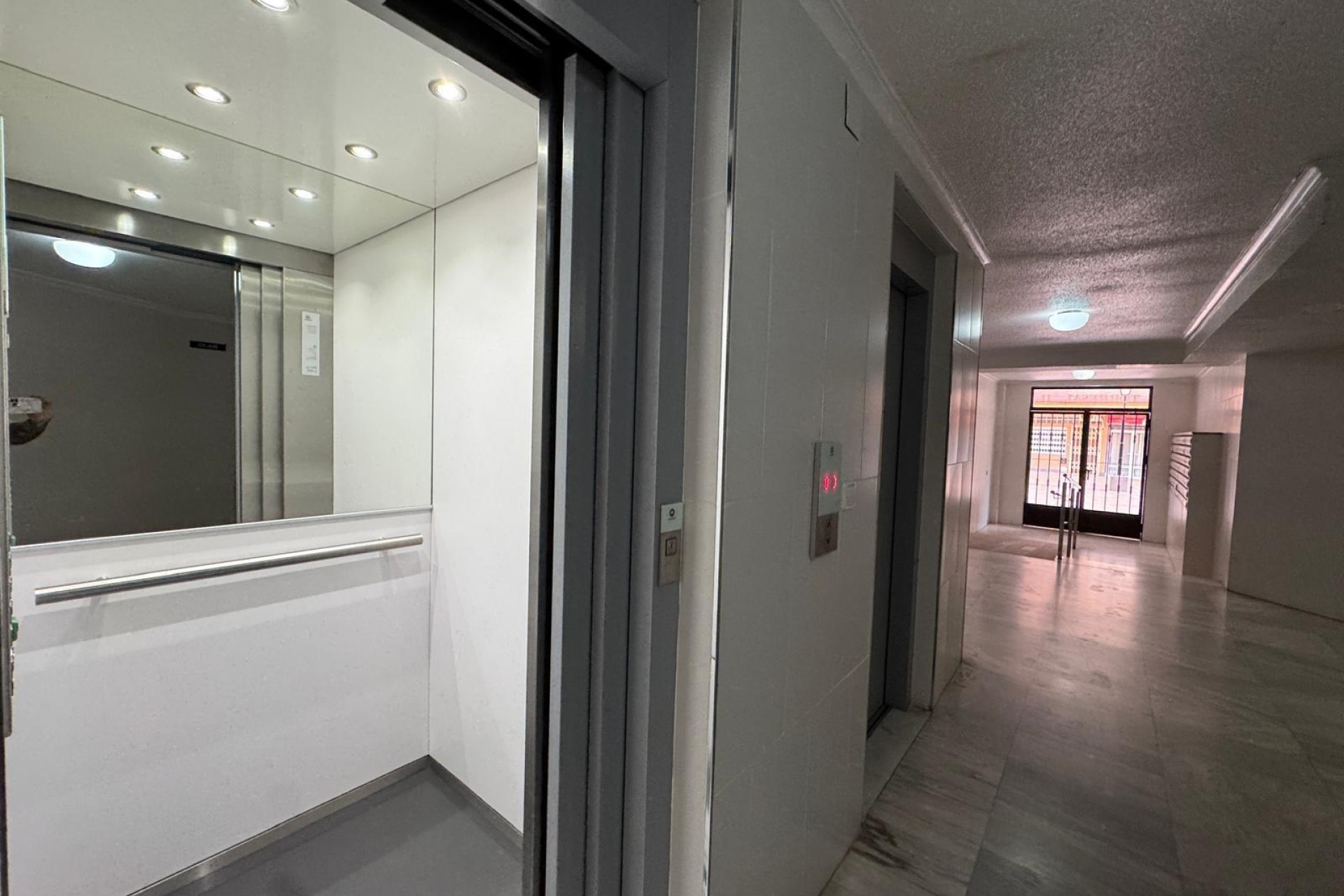 Herverkoop - Appartement  - Torrevieja - Centro