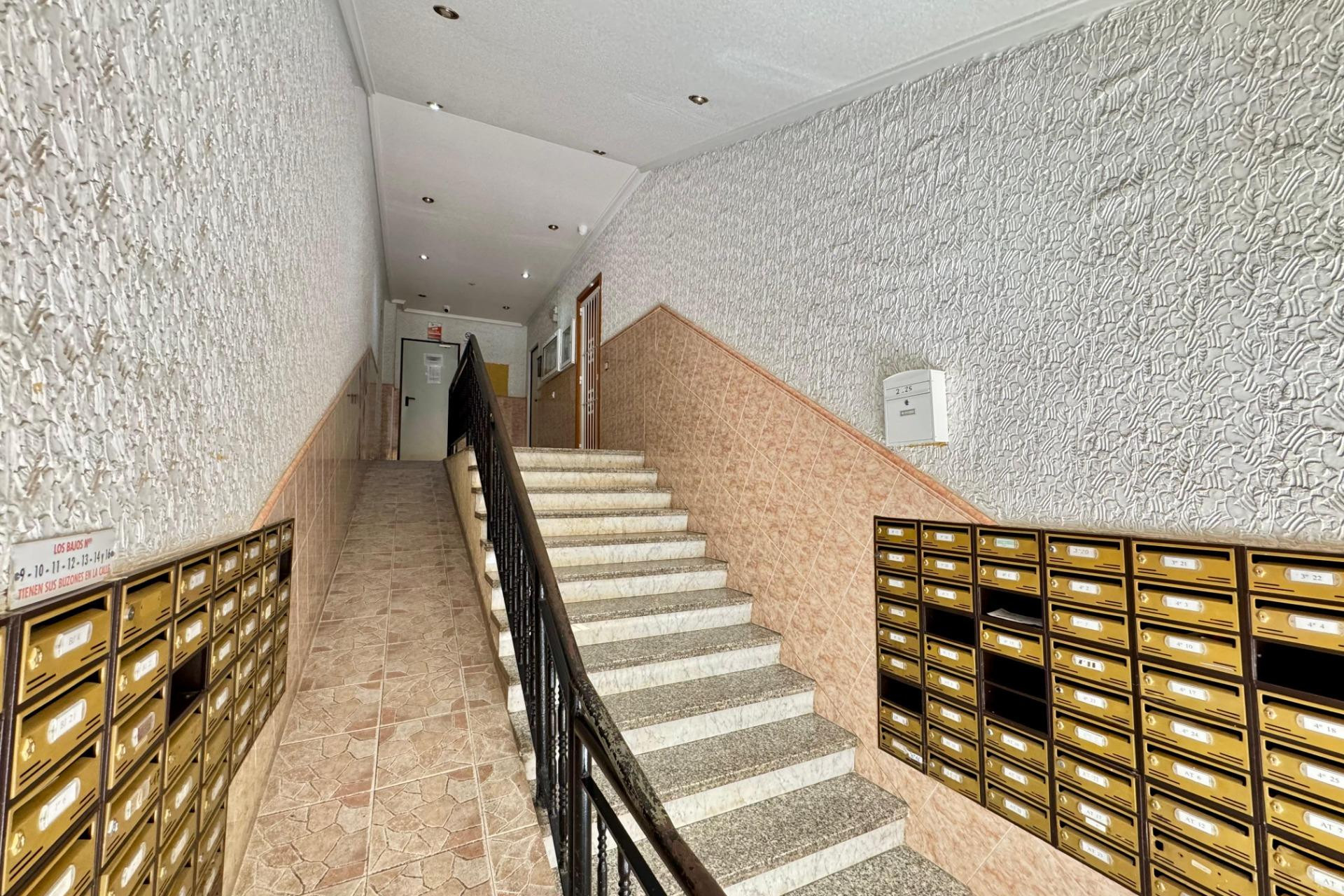 Herverkoop - Appartement  - Torrevieja - Centro