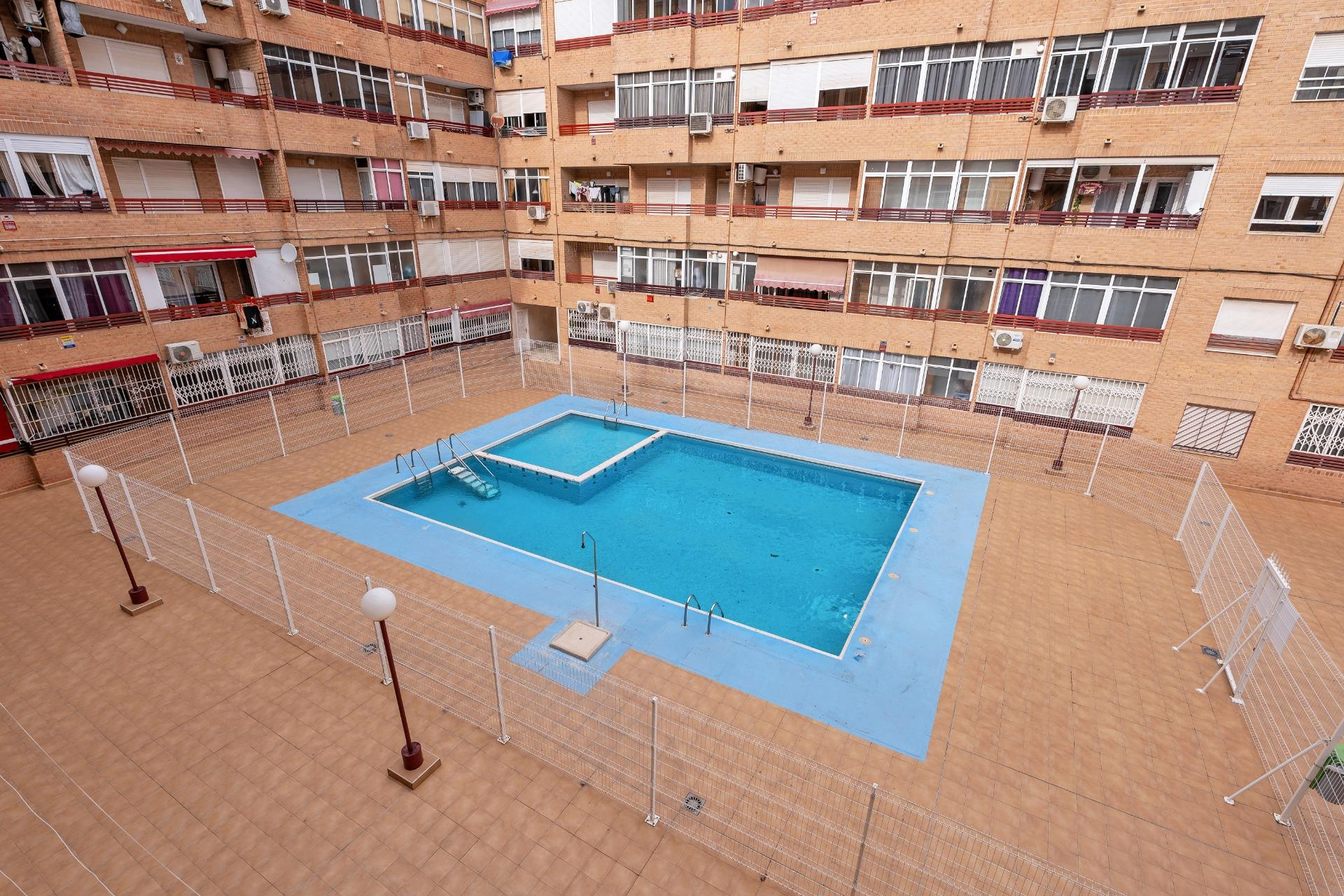 Herverkoop - Appartement  - Torrevieja - Centro
