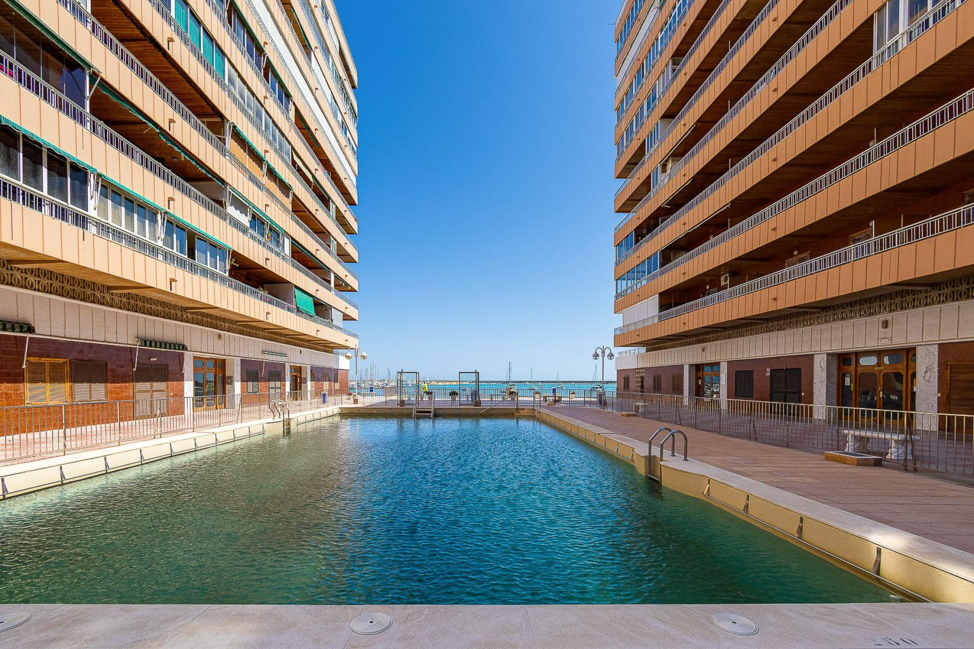 Herverkoop - Appartement  - Torrevieja - El Acequión