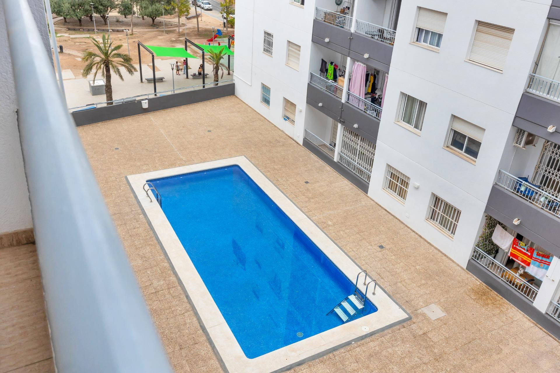 Herverkoop - Appartement  - Torrevieja - El molino