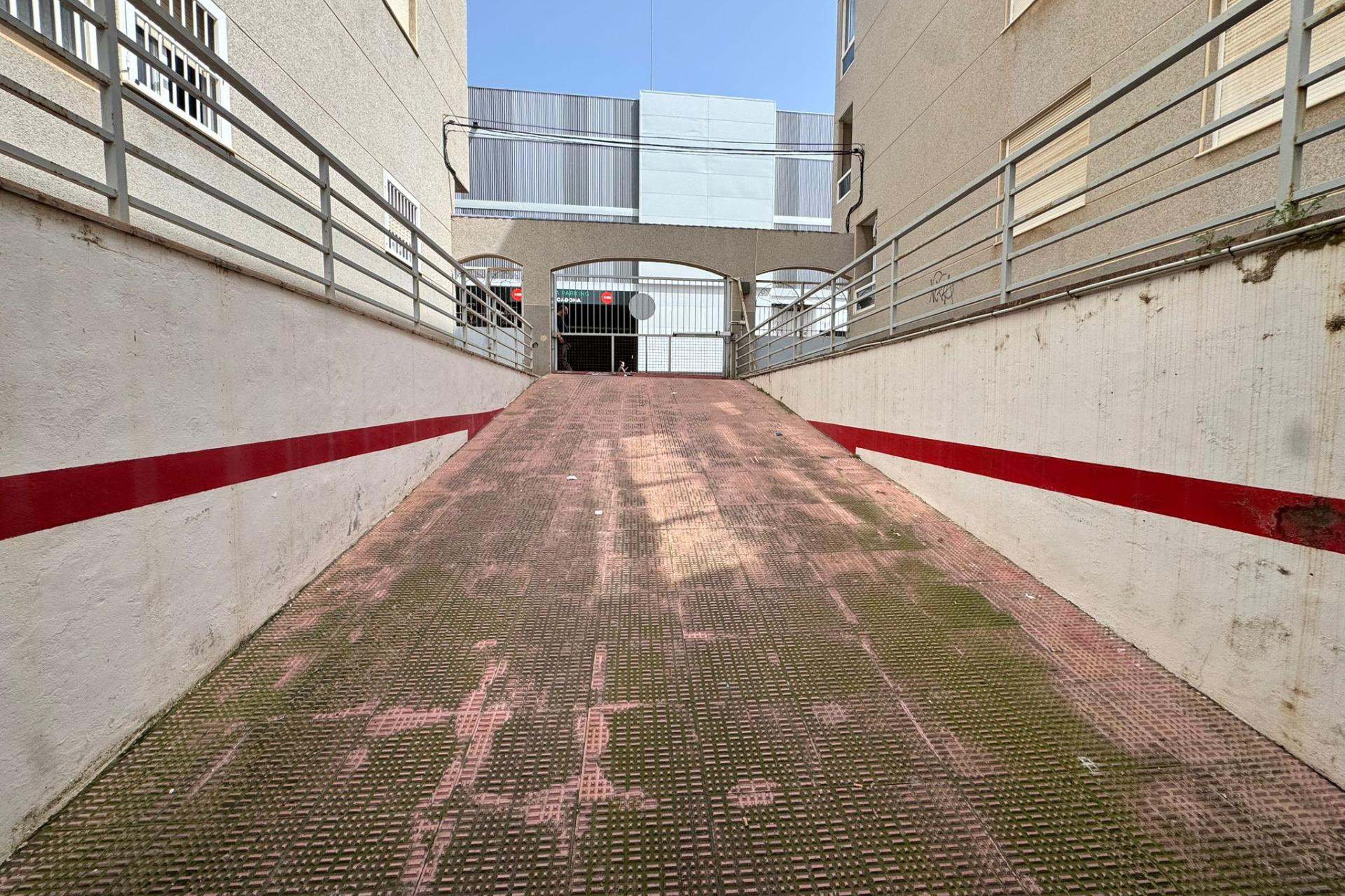 Herverkoop - Appartement  - Torrevieja - Estacion de autobuses