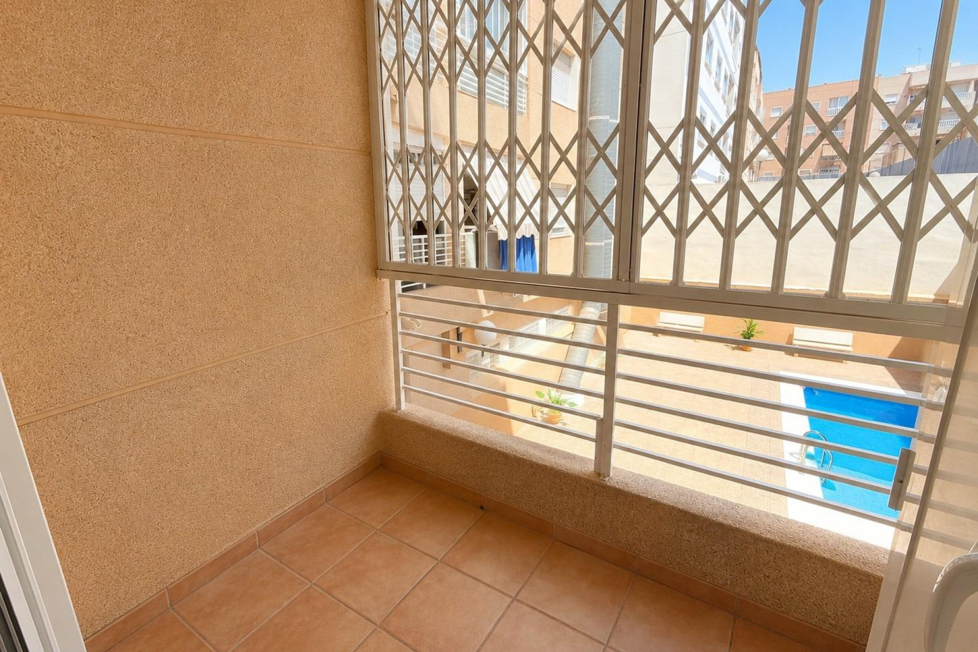 Herverkoop - Appartement  - Torrevieja - Estacion de autobuses