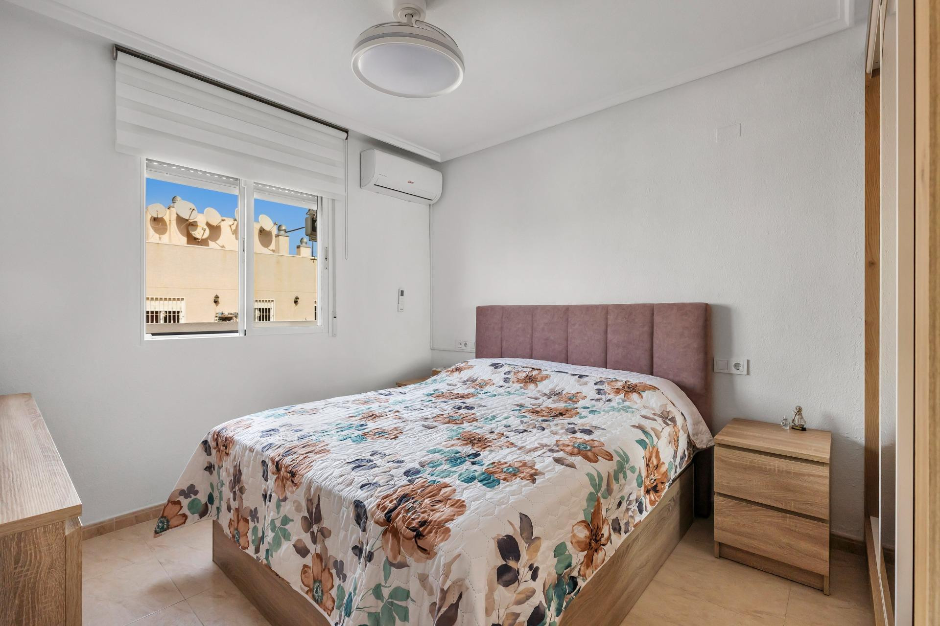 Herverkoop - Appartement  - Torrevieja - Estacion de autobuses
