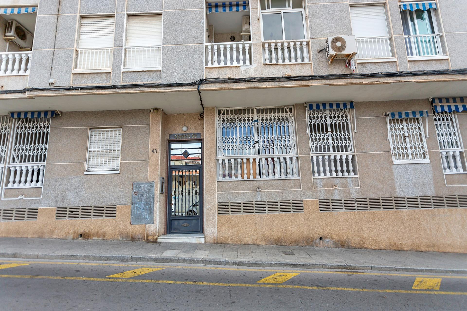 Herverkoop - Appartement  - Torrevieja - Estacion de autobuses