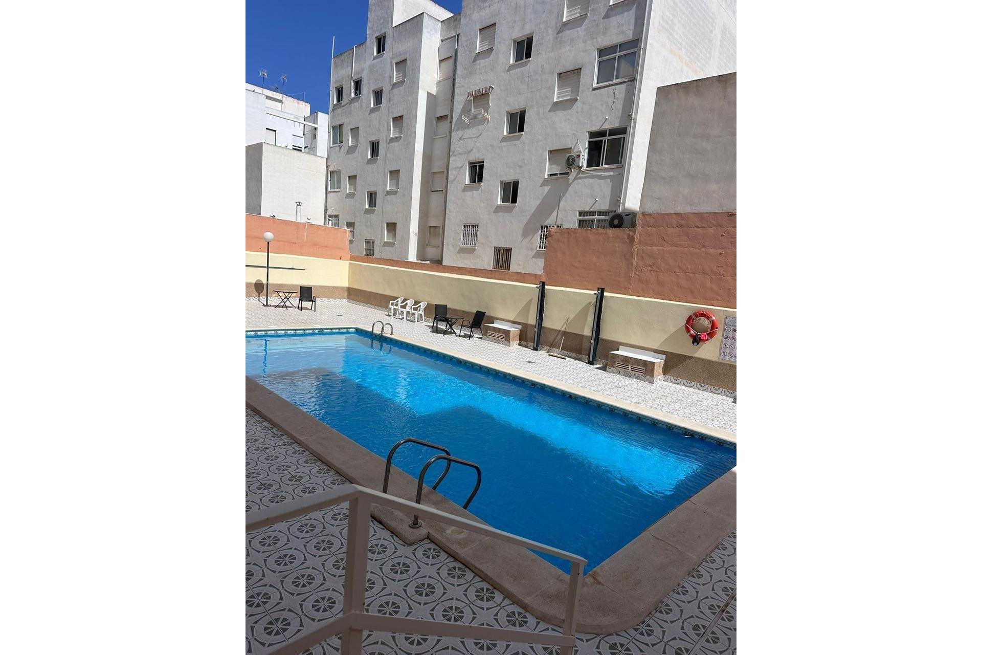 Herverkoop - Appartement  - Torrevieja - Estacion de autobuses