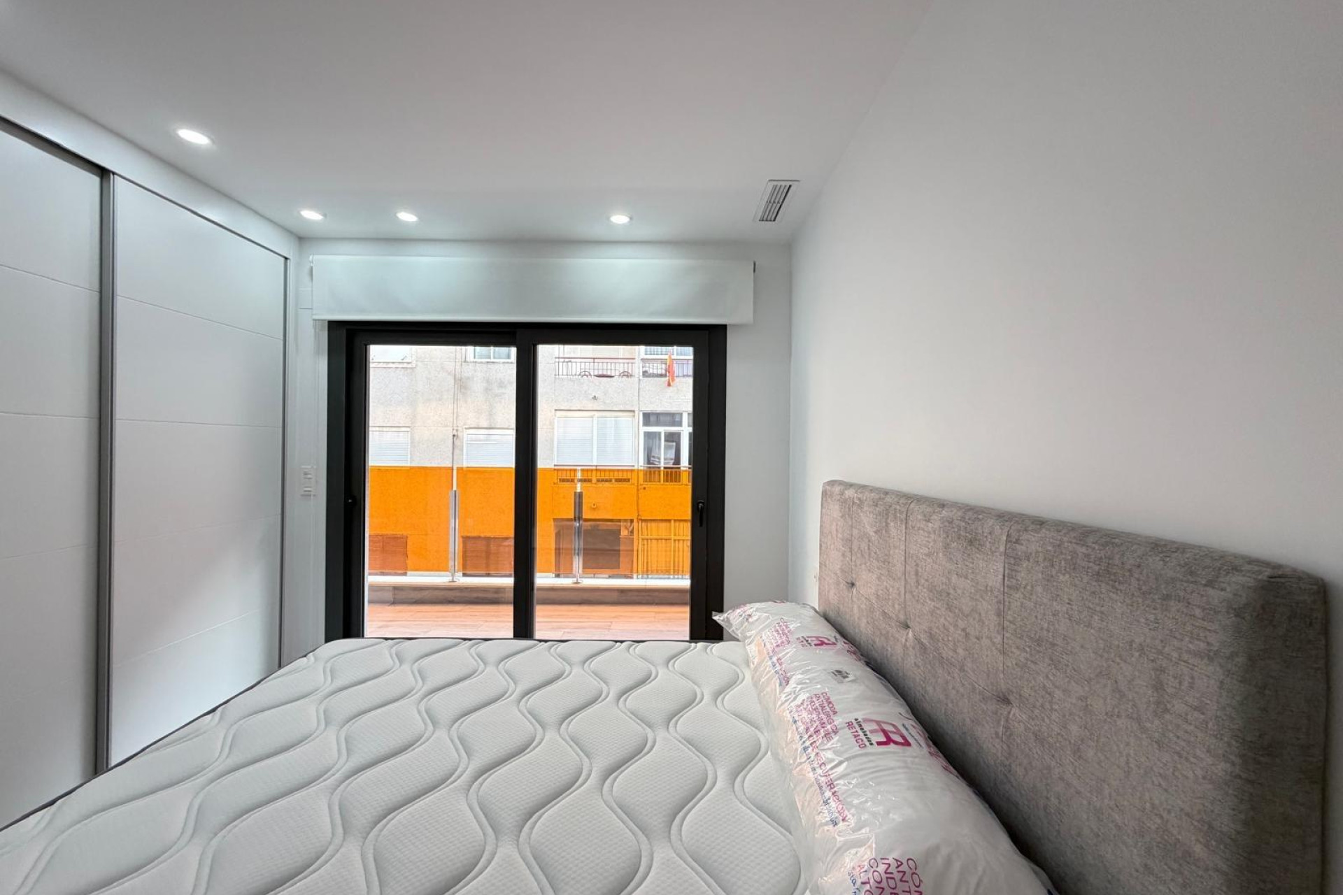 Herverkoop - Appartement  - Torrevieja - Estacion de autobuses