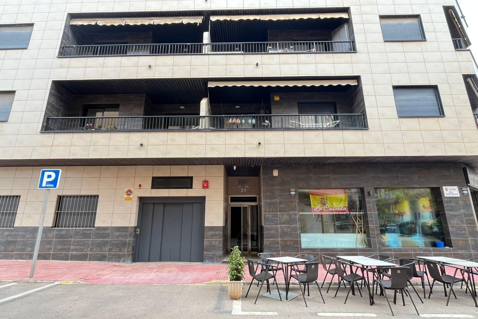 Herverkoop - Appartement  - Torrevieja - La Mata pueblo