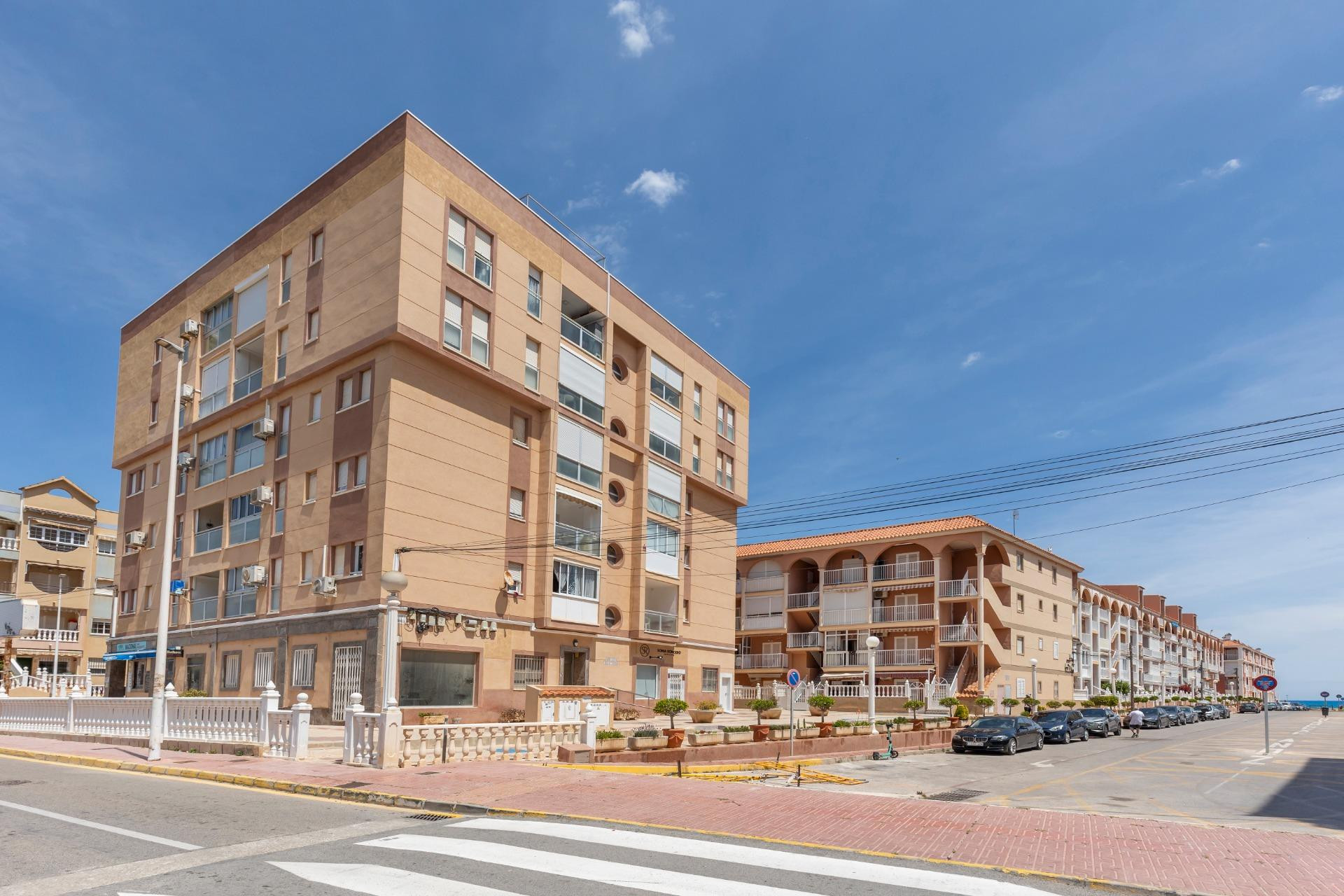 Herverkoop - Appartement  - Torrevieja - La Mata pueblo