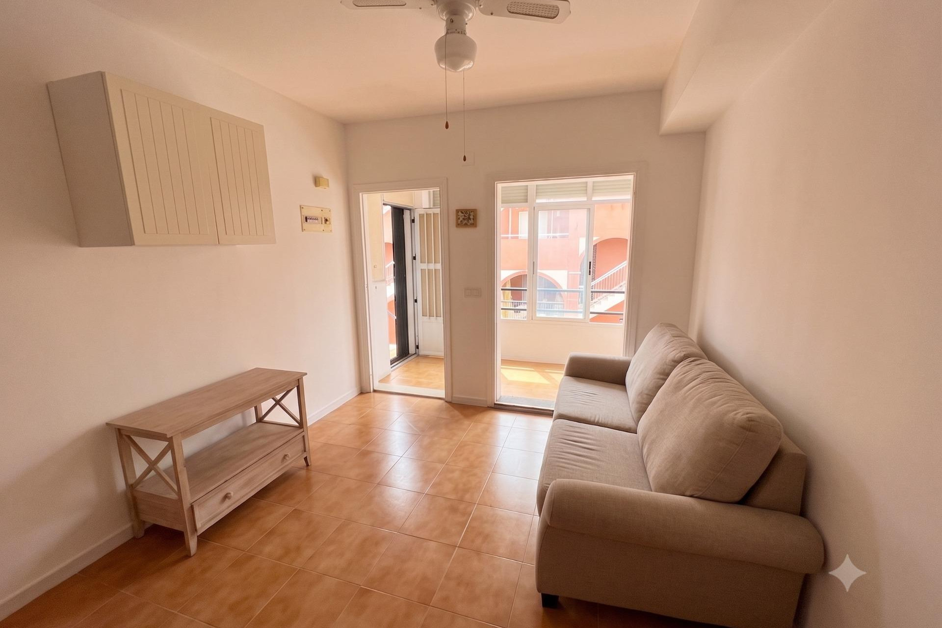 Herverkoop - Appartement  - Torrevieja - La Mata pueblo