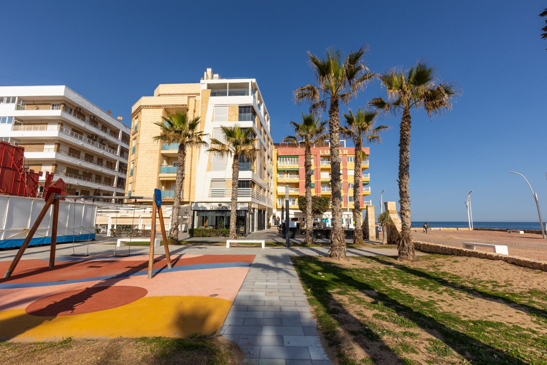 Herverkoop - Appartement - Torrevieja - La Mata pueblo