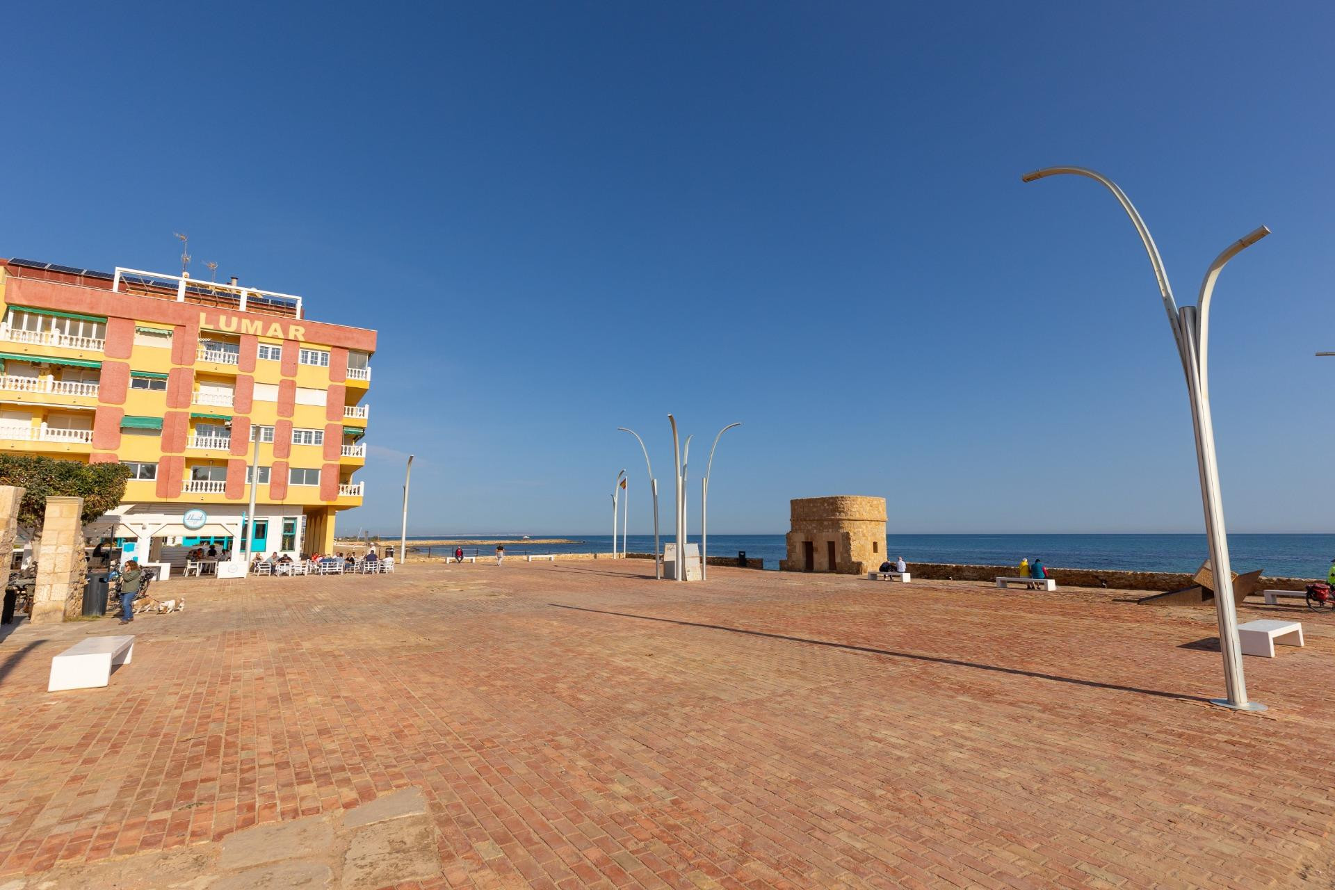 Herverkoop - Appartement - Torrevieja - La Mata pueblo