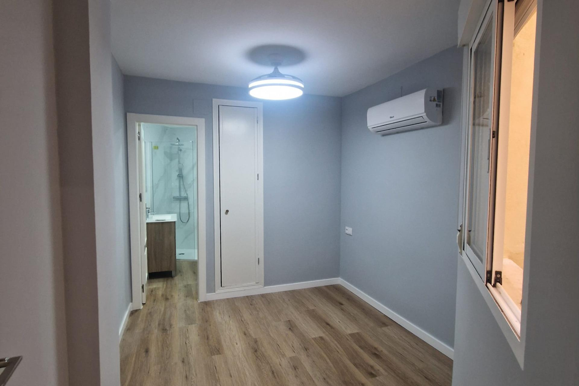 Herverkoop - Appartement  - Torrevieja - La Mata pueblo