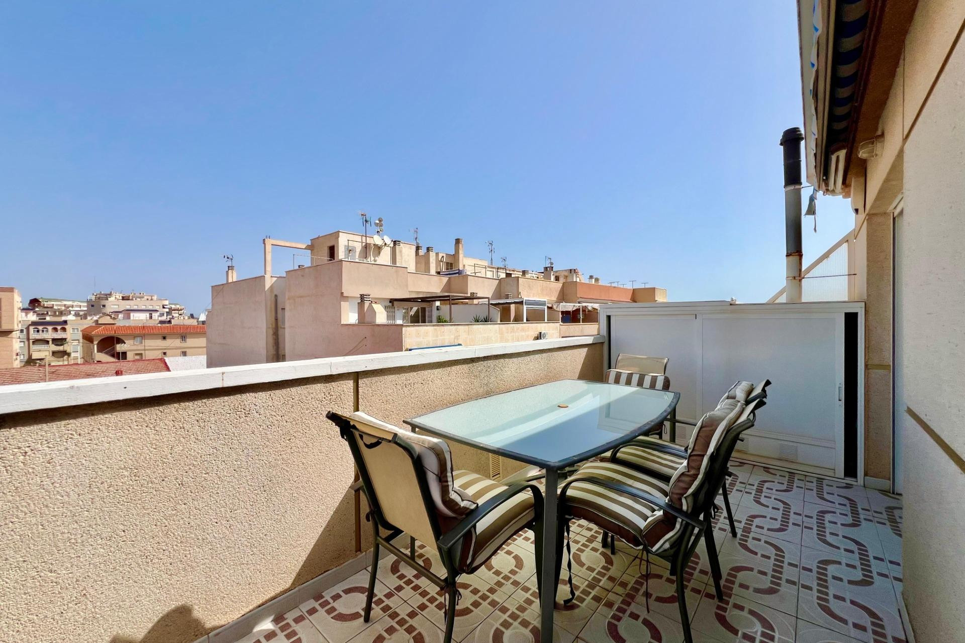 Herverkoop - Appartement  - Torrevieja - La Mata pueblo