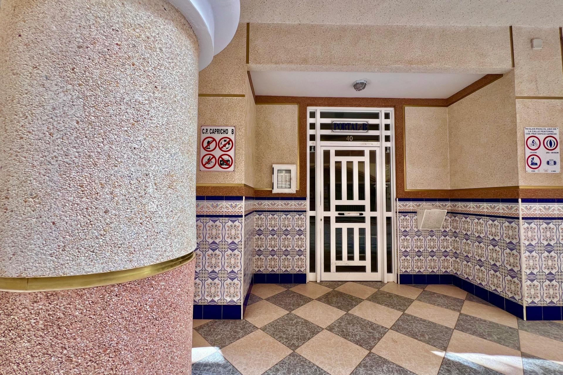 Herverkoop - Appartement  - Torrevieja - La Mata pueblo