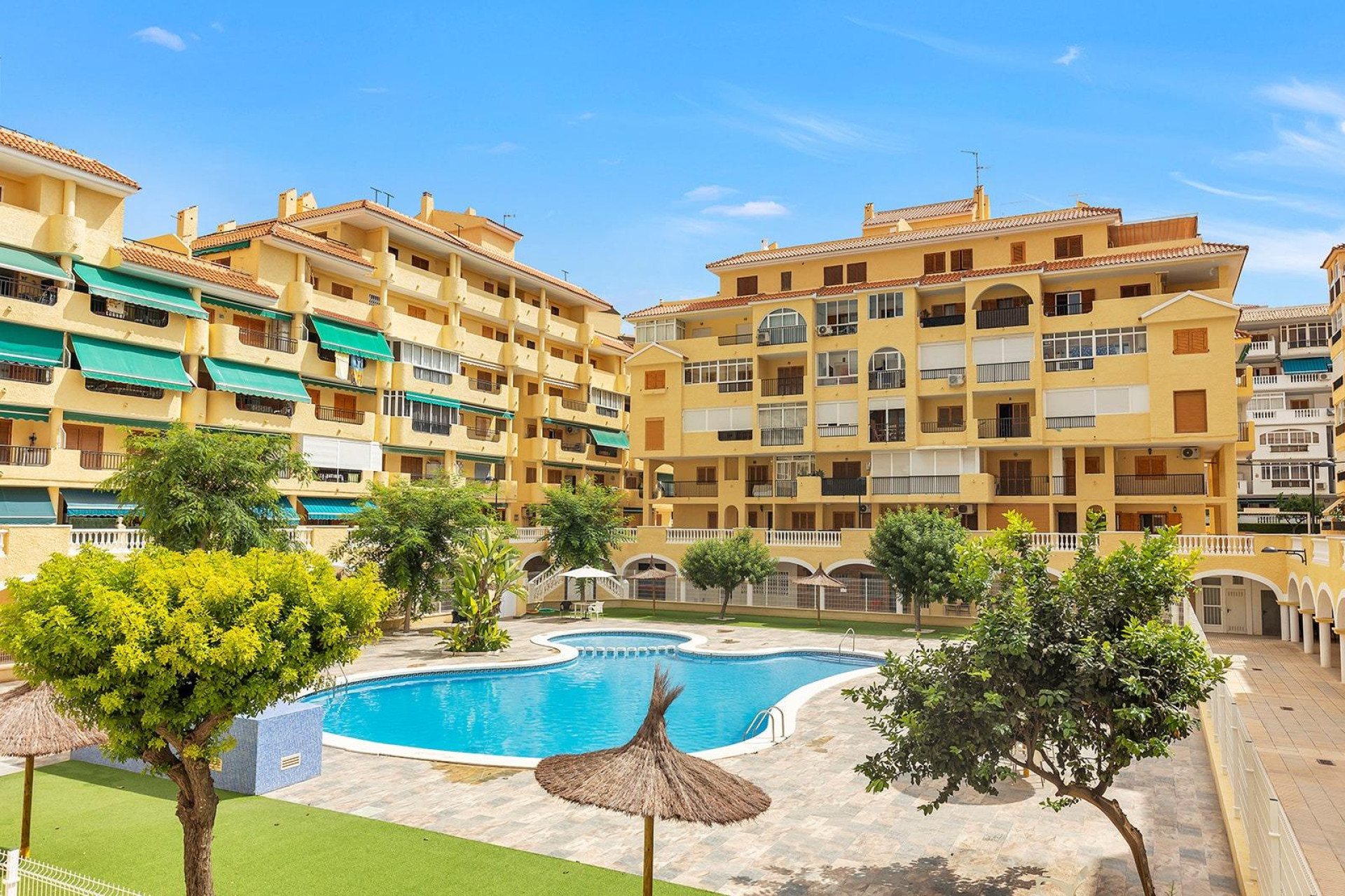 Herverkoop - Appartement  - Torrevieja - La Mata