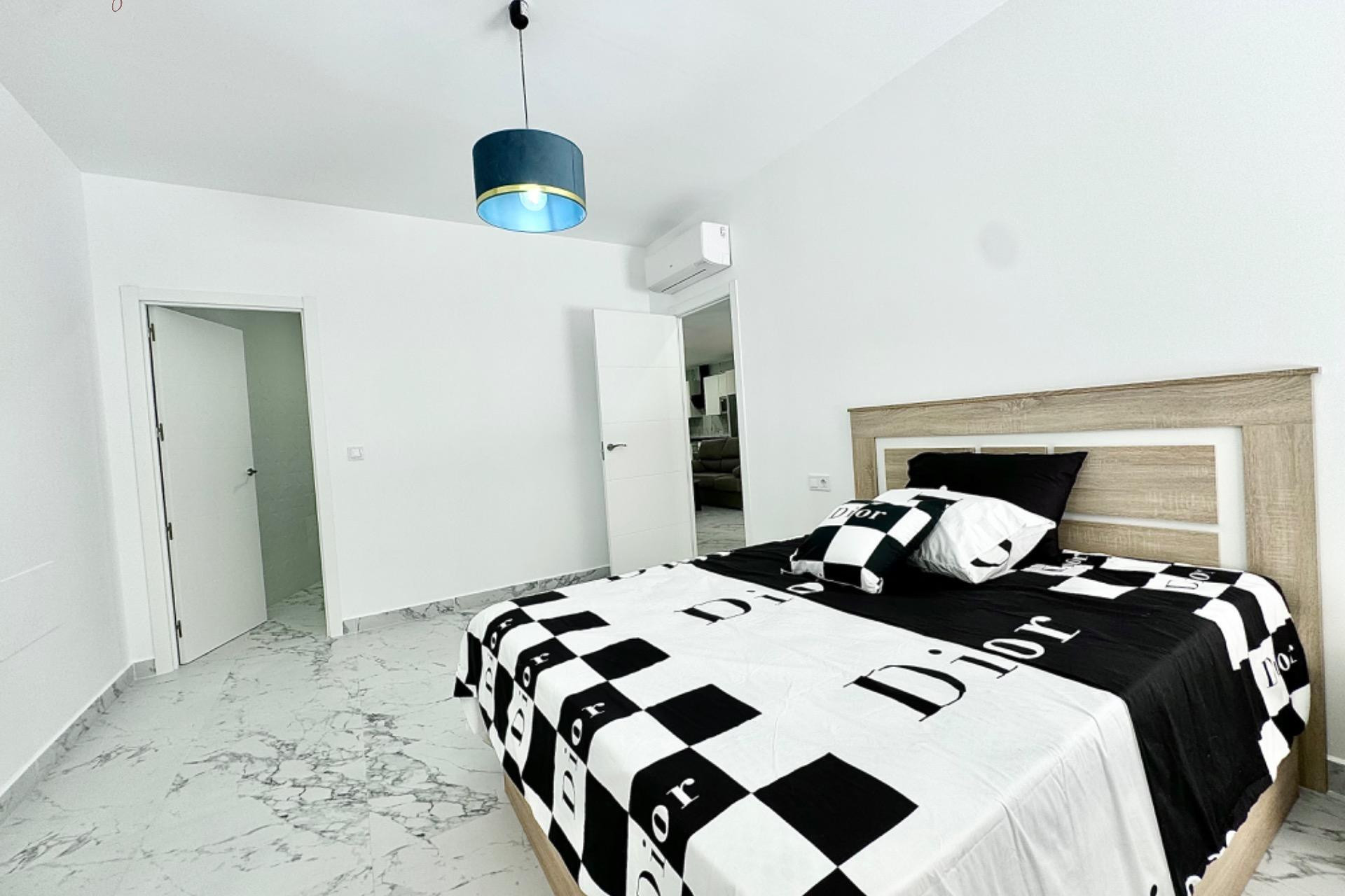 Herverkoop - Appartement  - Torrevieja - La Mata