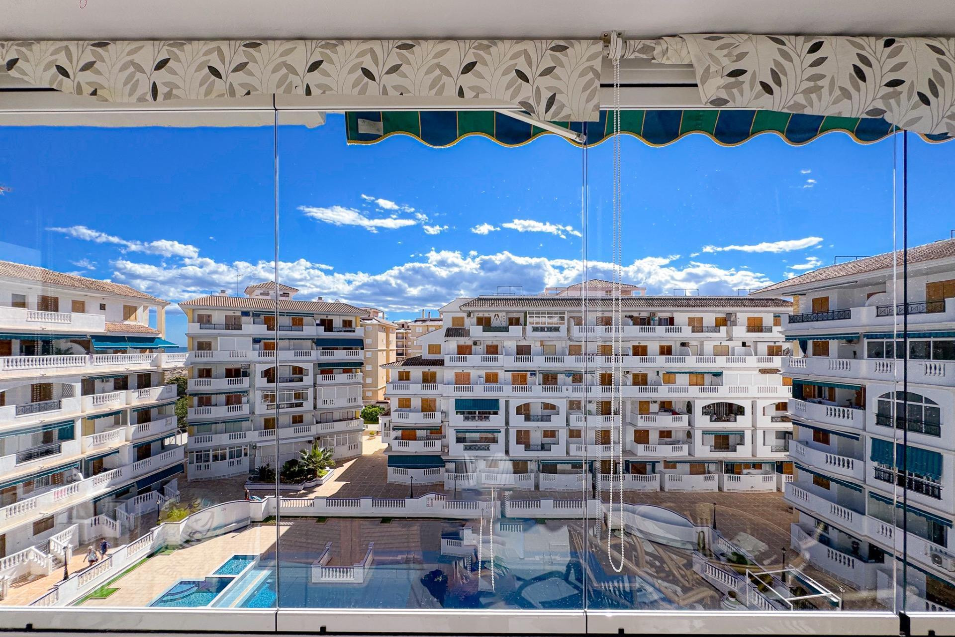 Herverkoop - Appartement  - Torrevieja - La Mata