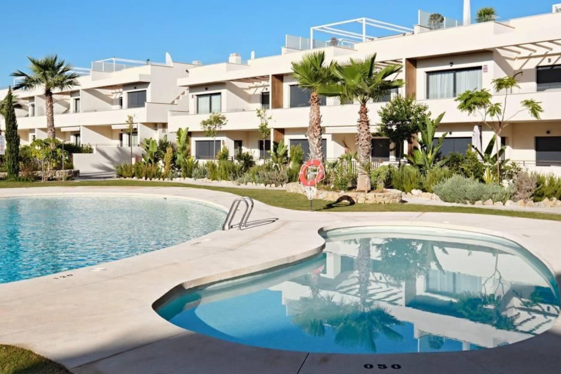 Herverkoop - Appartement  - Torrevieja - La Veleta