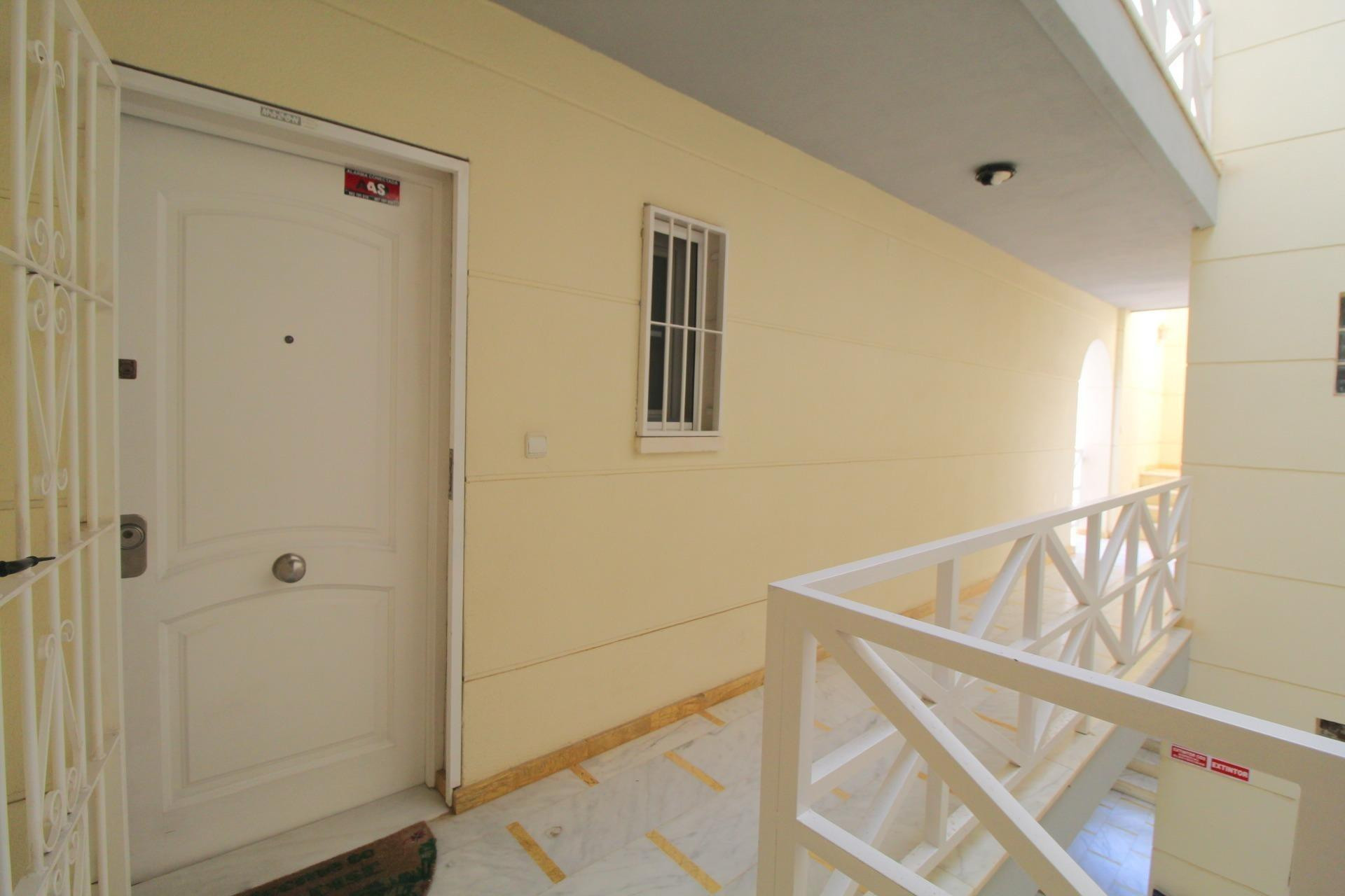 Herverkoop - Appartement  - Torrevieja - La veleta