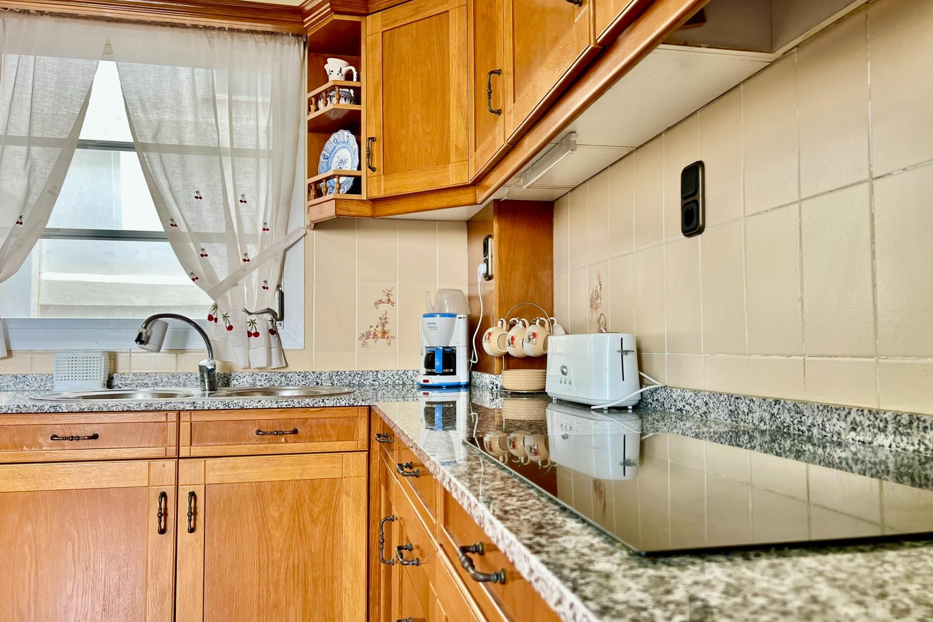 Herverkoop - Appartement  - Torrevieja - Las Piscinas Naturales