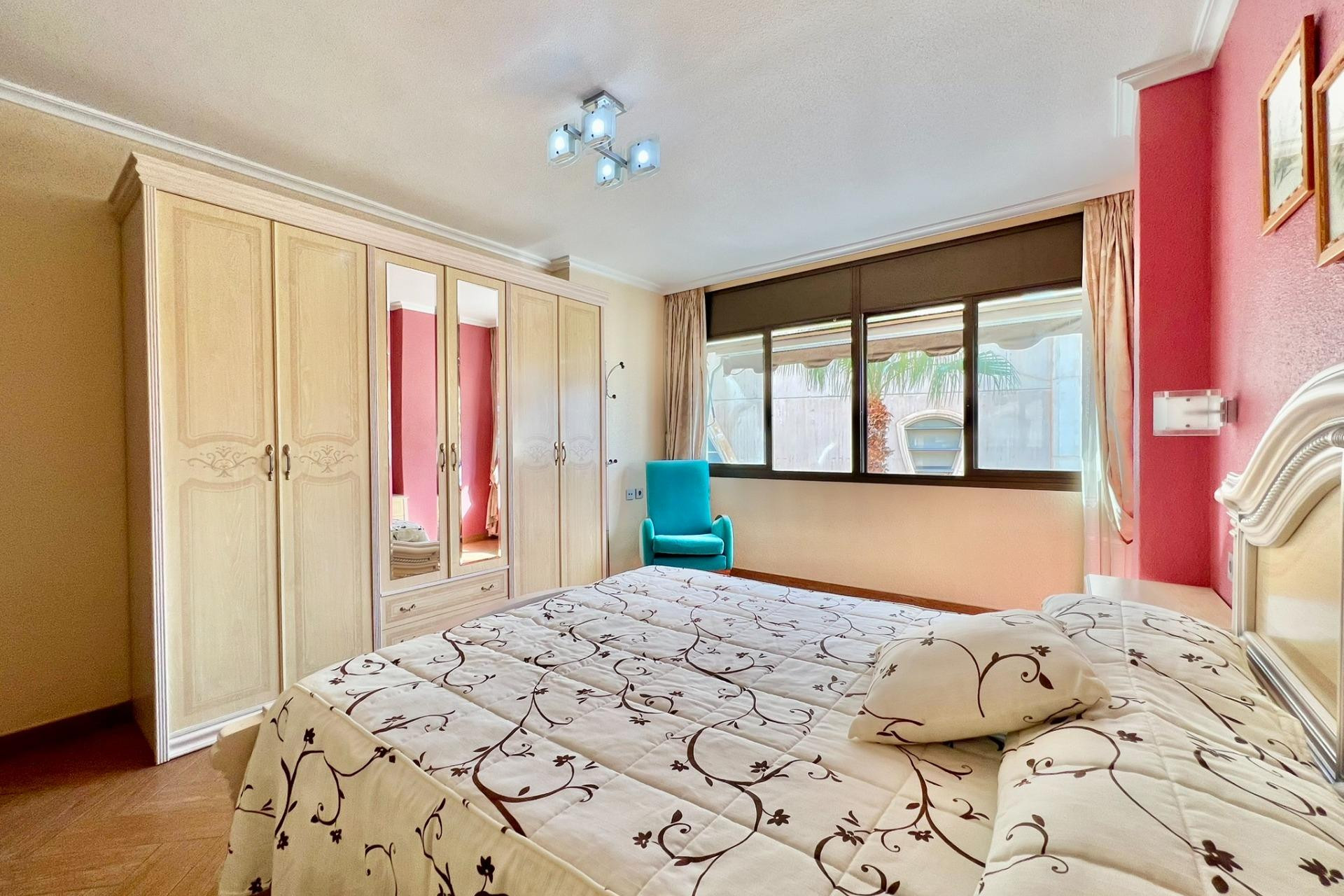 Herverkoop - Appartement  - Torrevieja - Las Piscinas Naturales