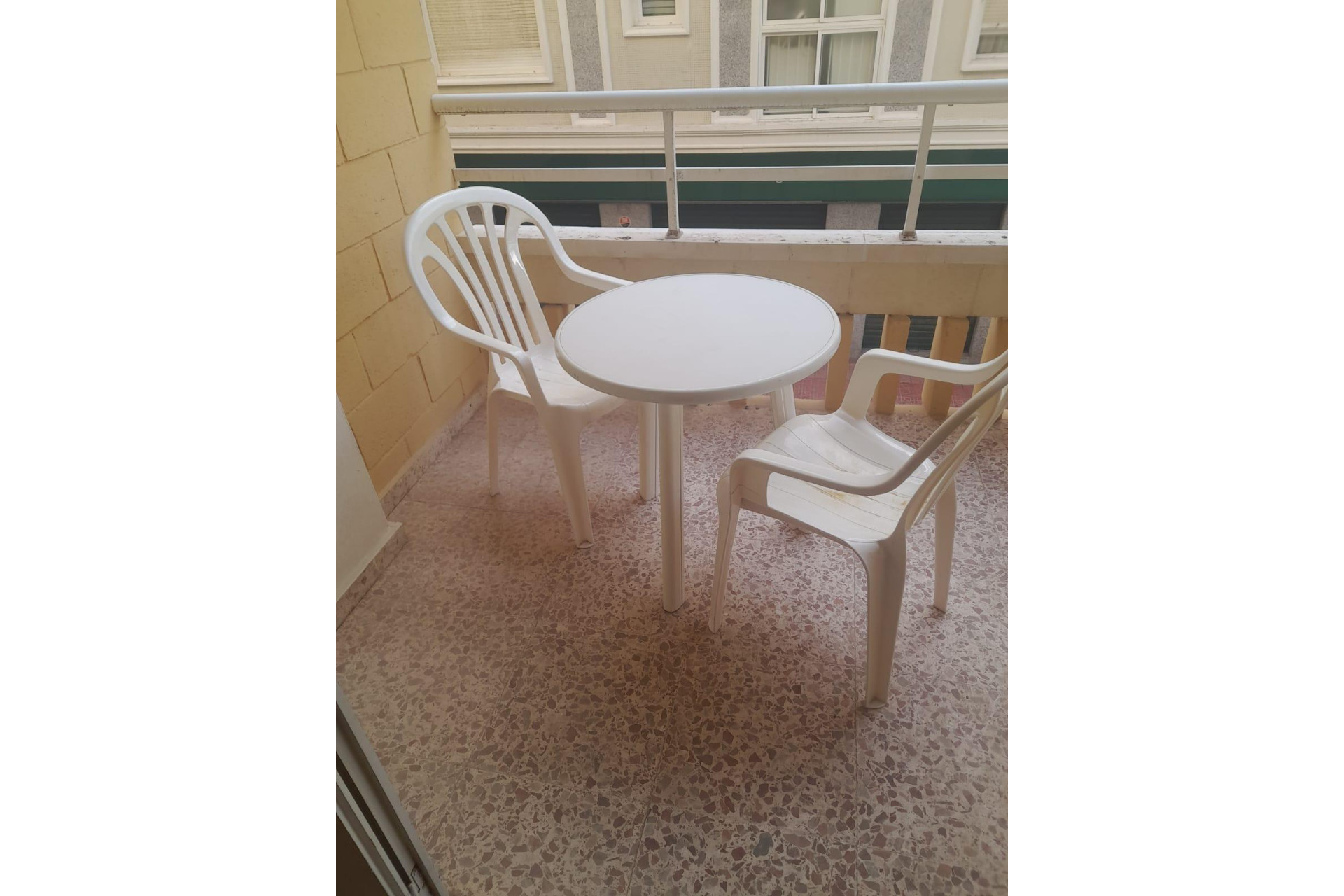 Herverkoop - Appartement  - Torrevieja - Las Piscinas Naturales