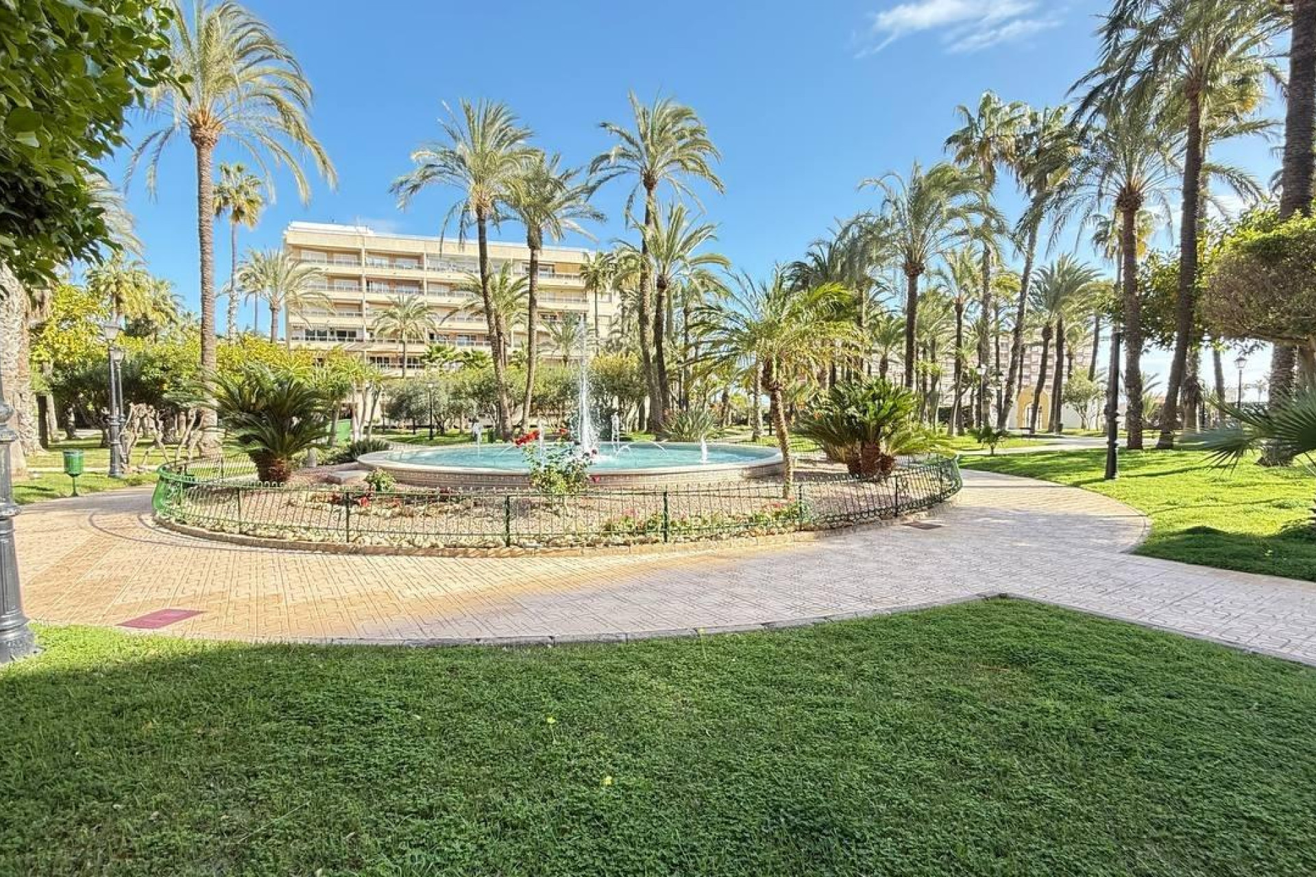 Herverkoop - Appartement  - Torrevieja - Los Frutales