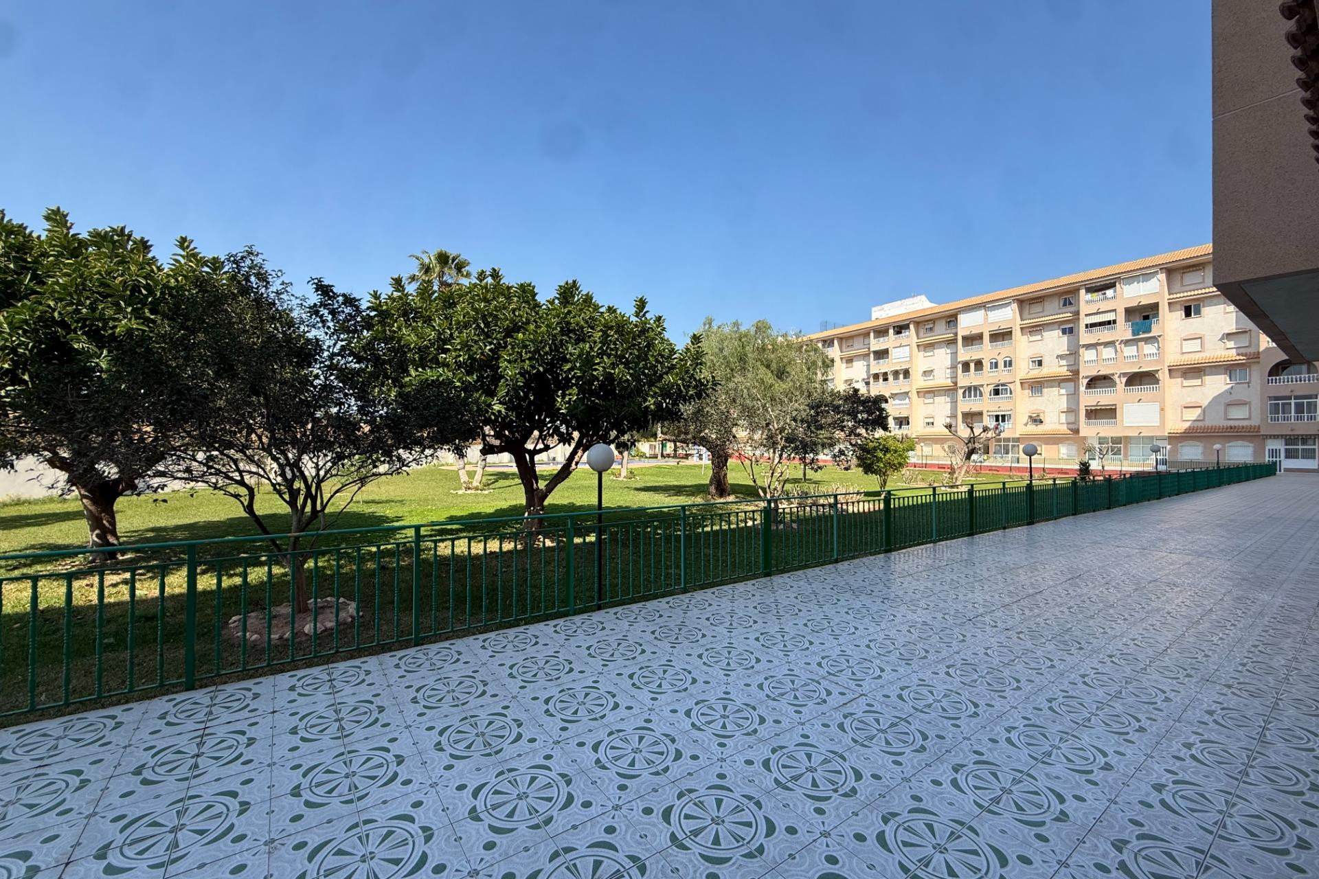 Herverkoop - Appartement  - Torrevieja - Parque de las Naciones