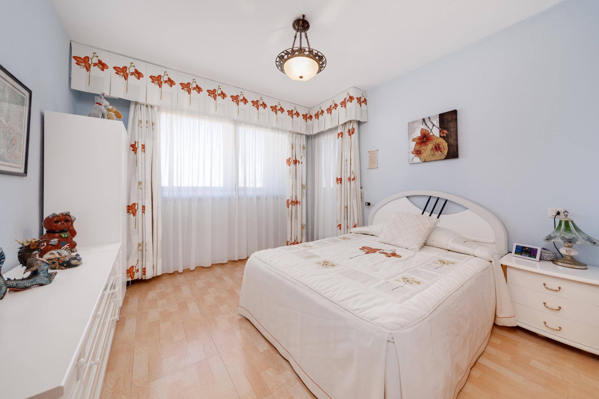 Herverkoop - Appartement  - Torrevieja - Parque las naciones