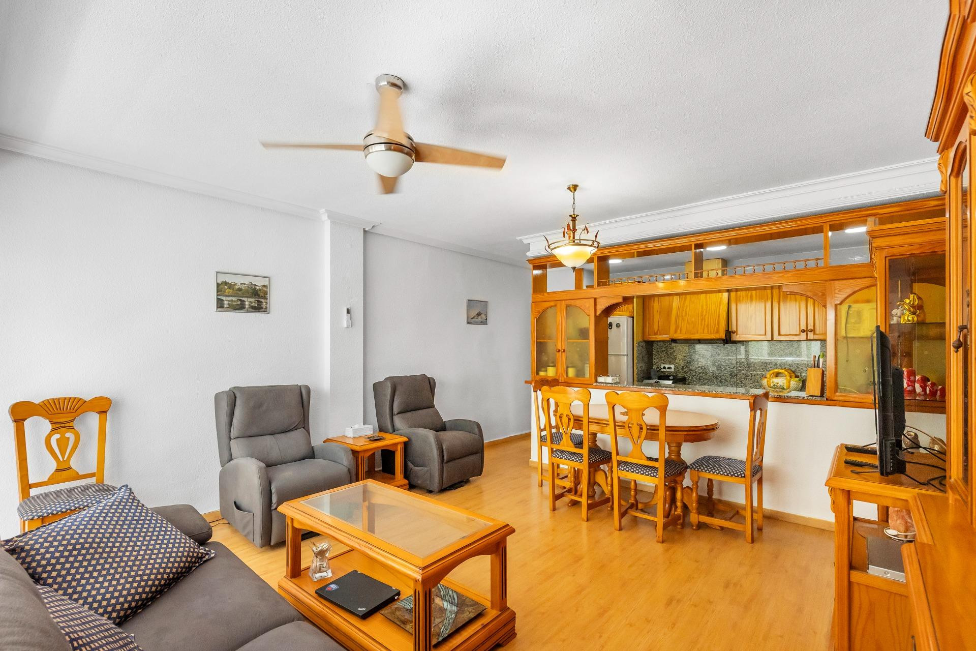 Herverkoop - Appartement - Torrevieja - Paseo maritimo