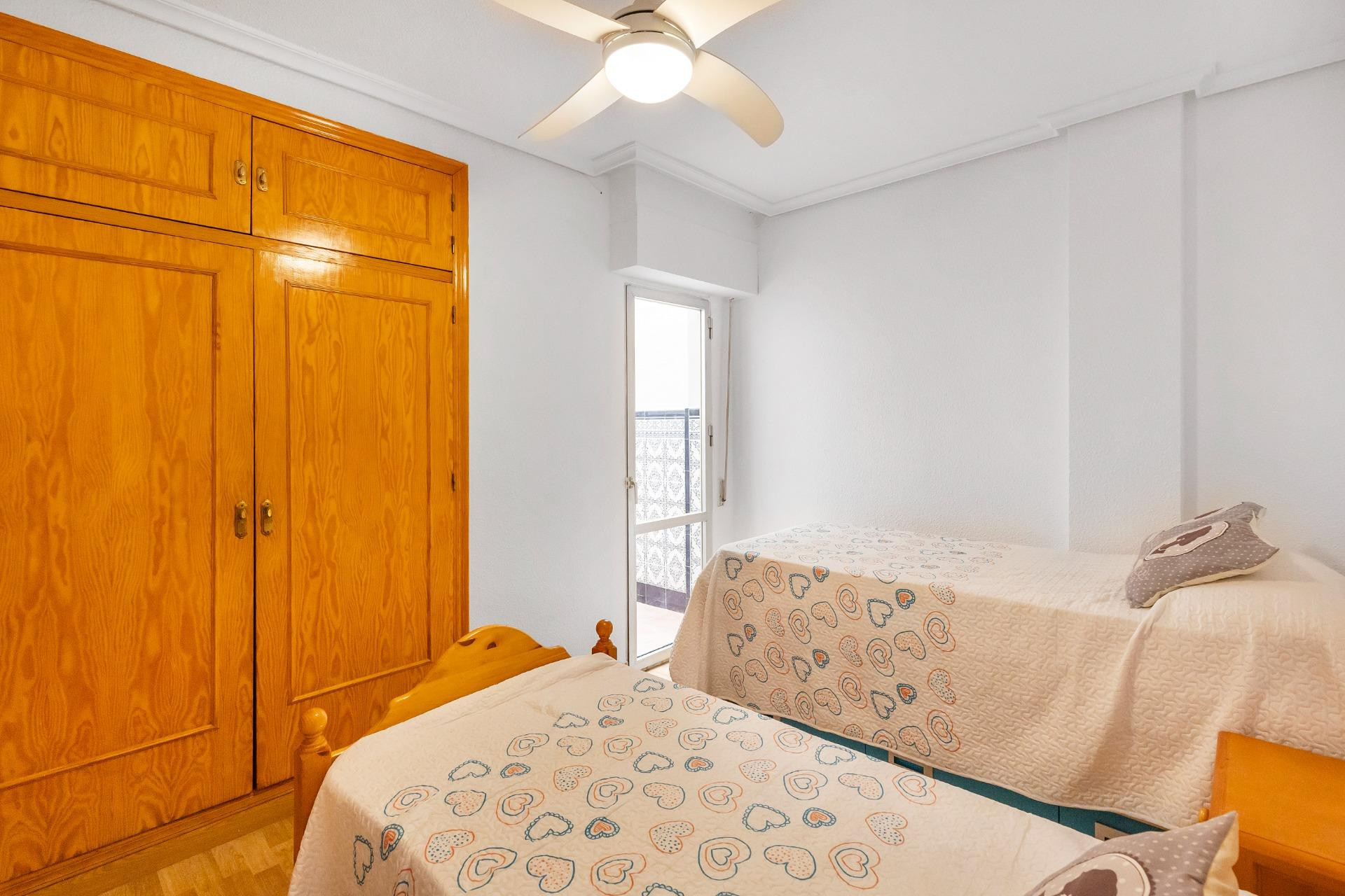 Herverkoop - Appartement - Torrevieja - Paseo maritimo