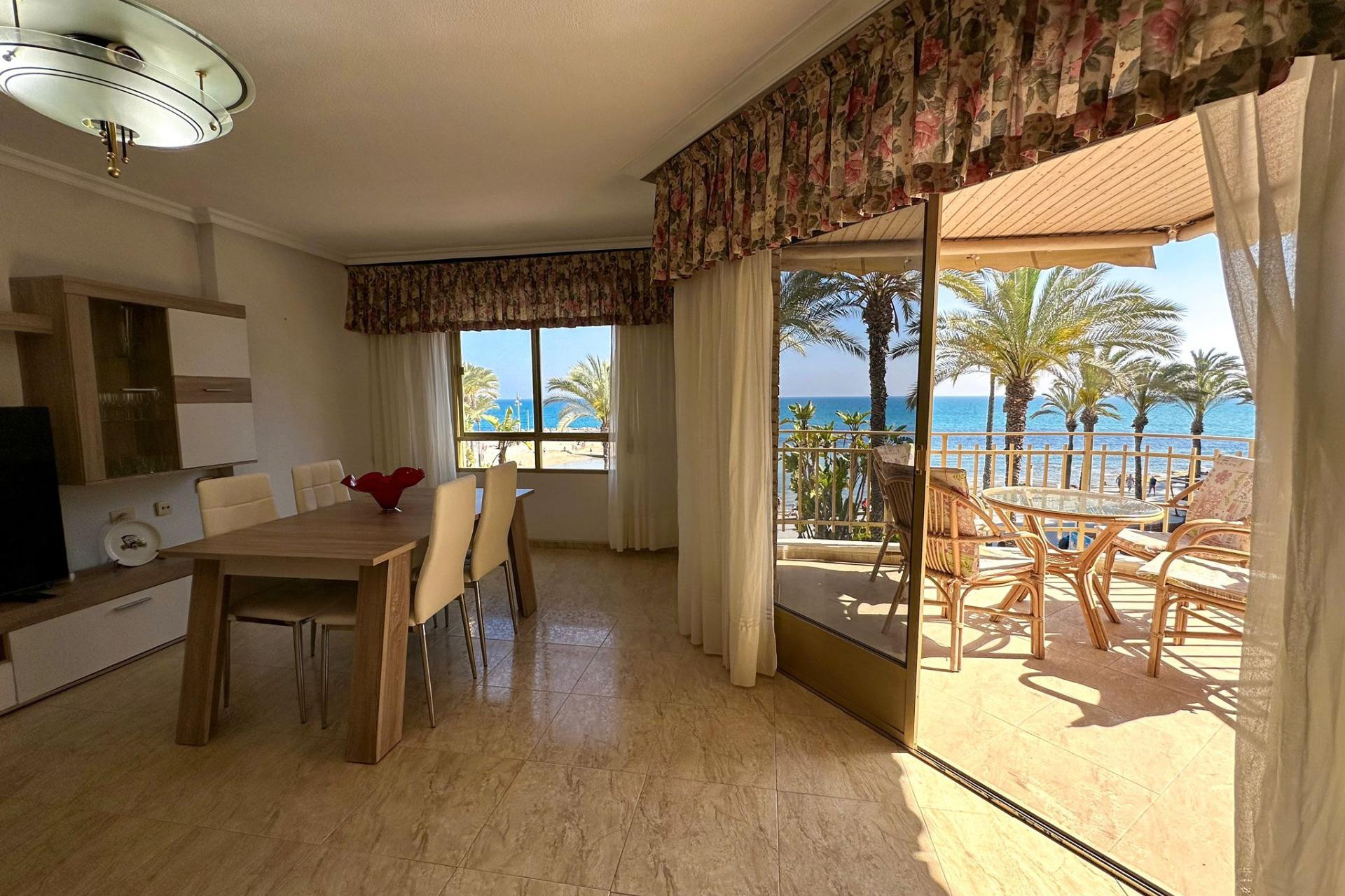 Herverkoop - Appartement  - Torrevieja - Paseo maritimo