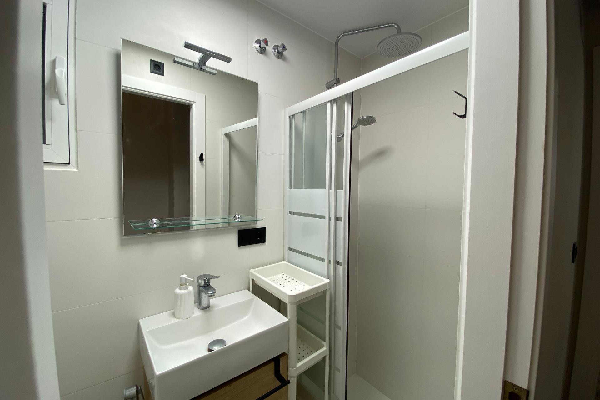 Herverkoop - Appartement  - Torrevieja - Paseo maritimo