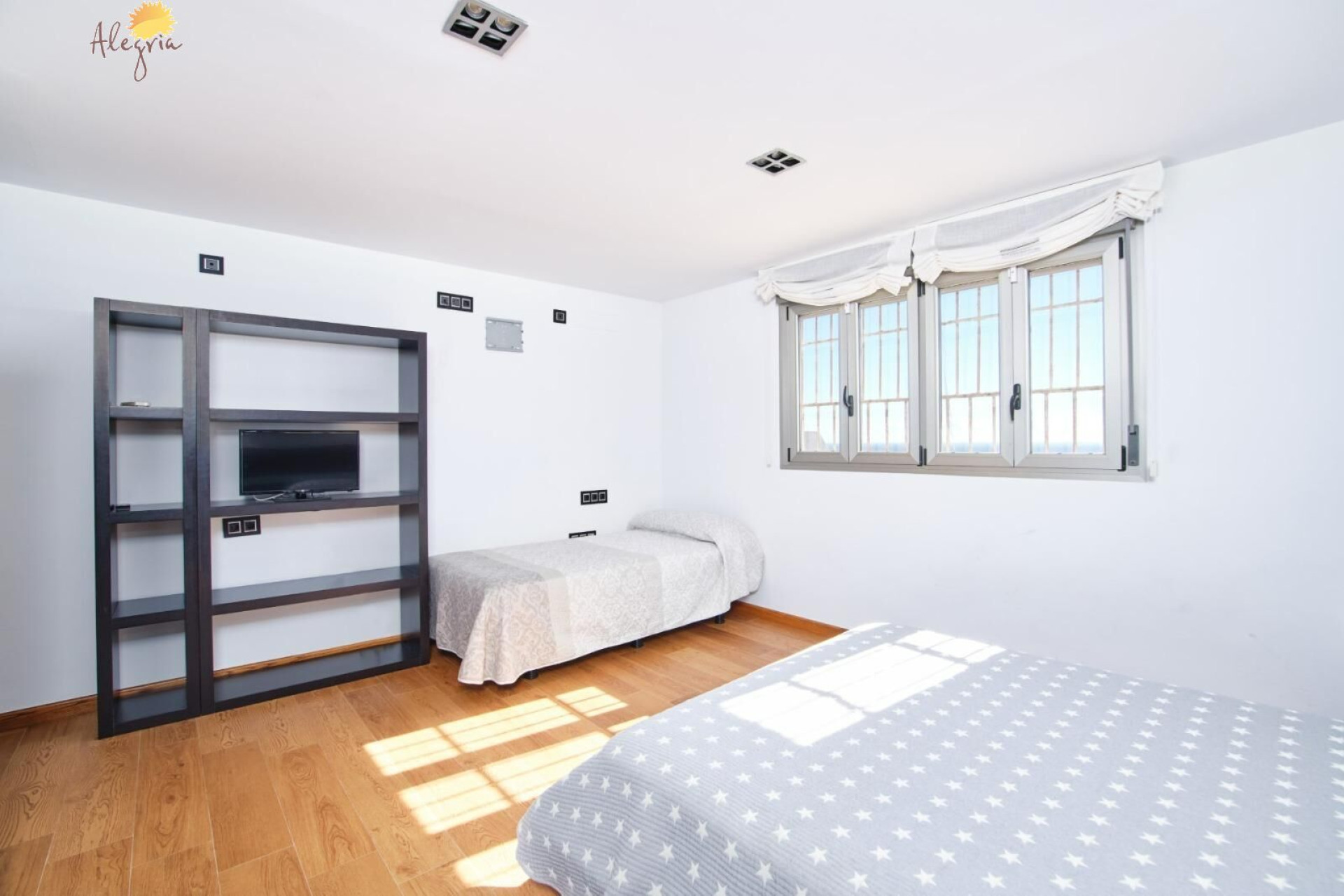 Herverkoop - Appartement  - Torrevieja - Paseo maritimo