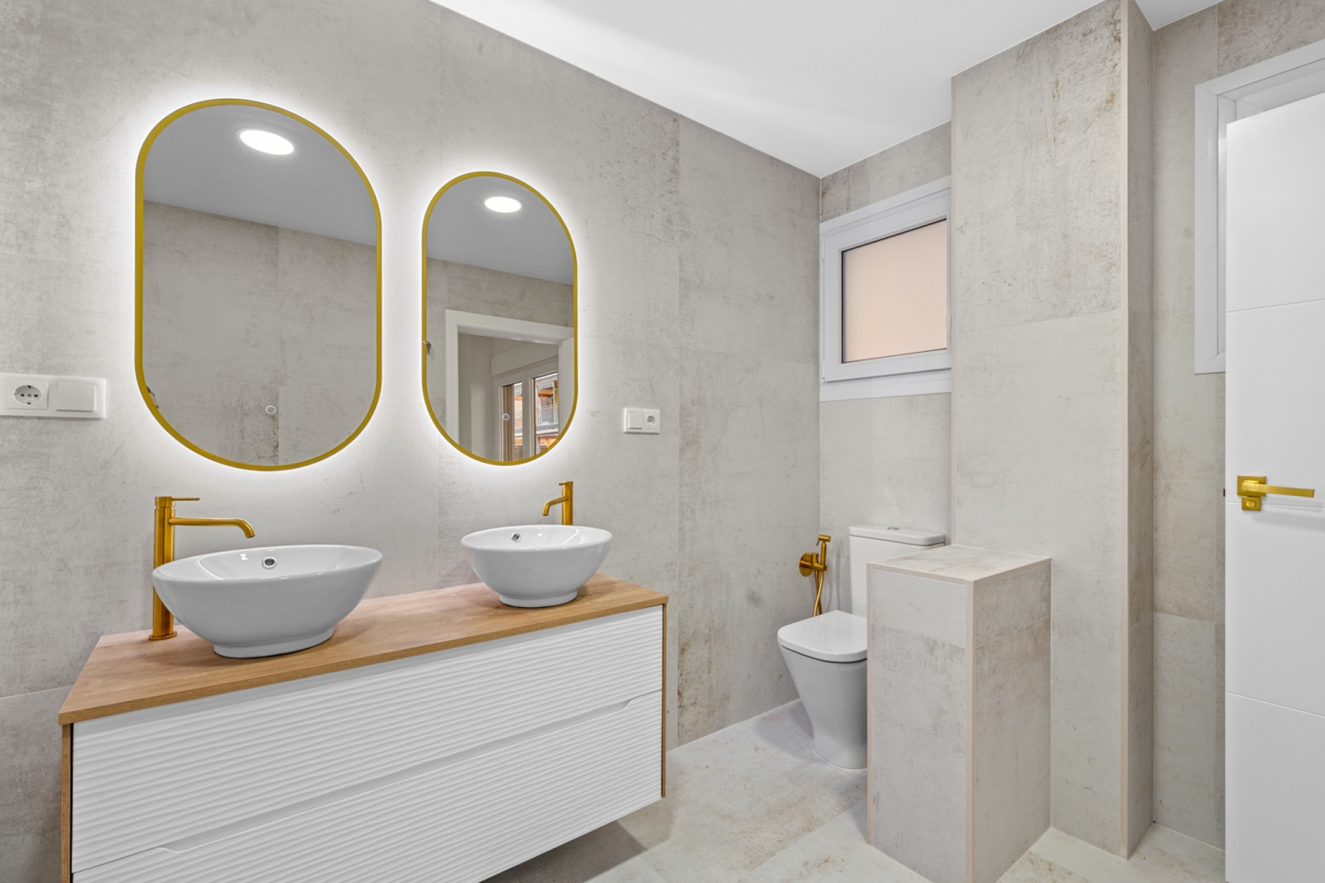 Herverkoop - Appartement  - Torrevieja - Playa Acequion