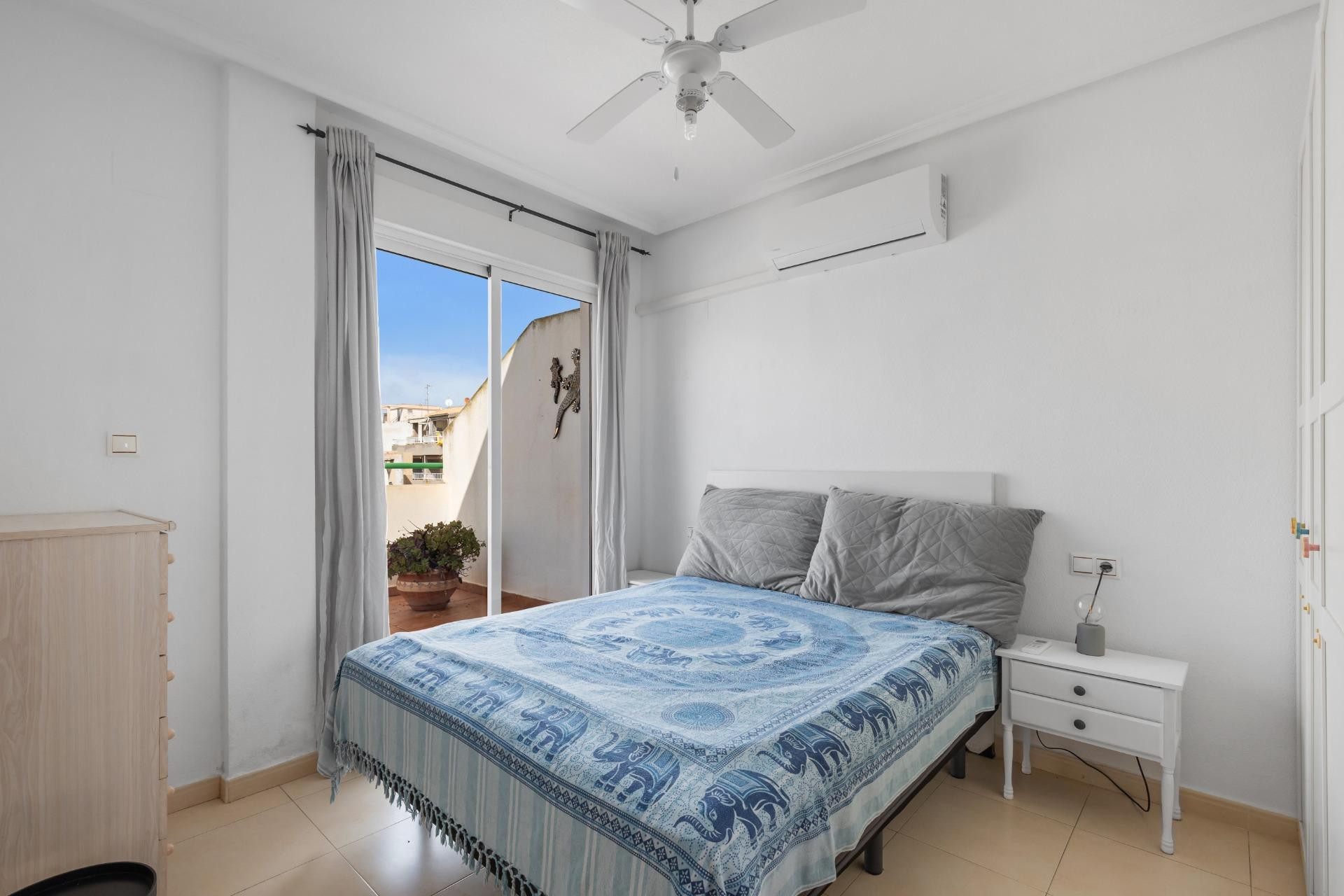 Herverkoop - Appartement  - Torrevieja - Playa de los locos