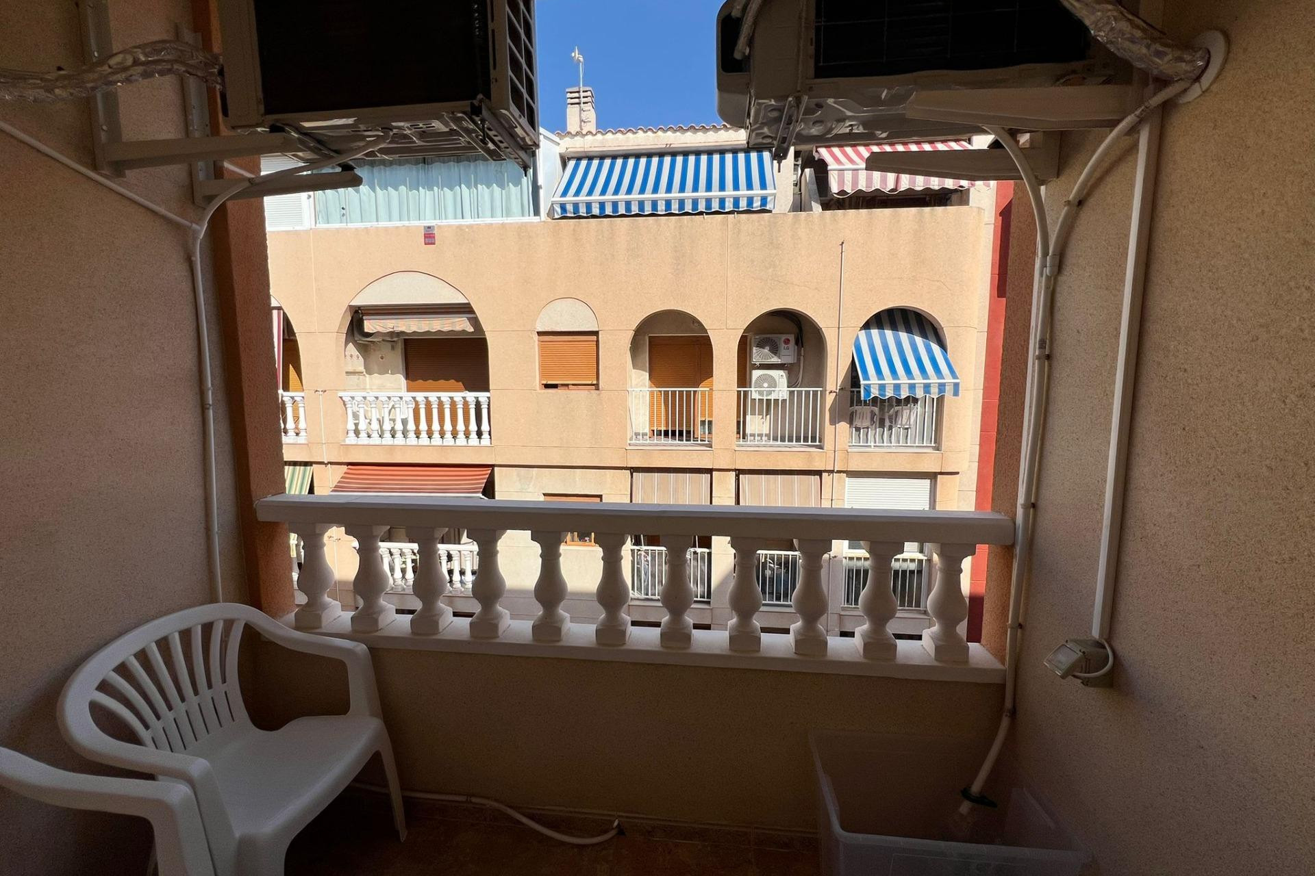 Herverkoop - Appartement  - Torrevieja - Playa de los Locos