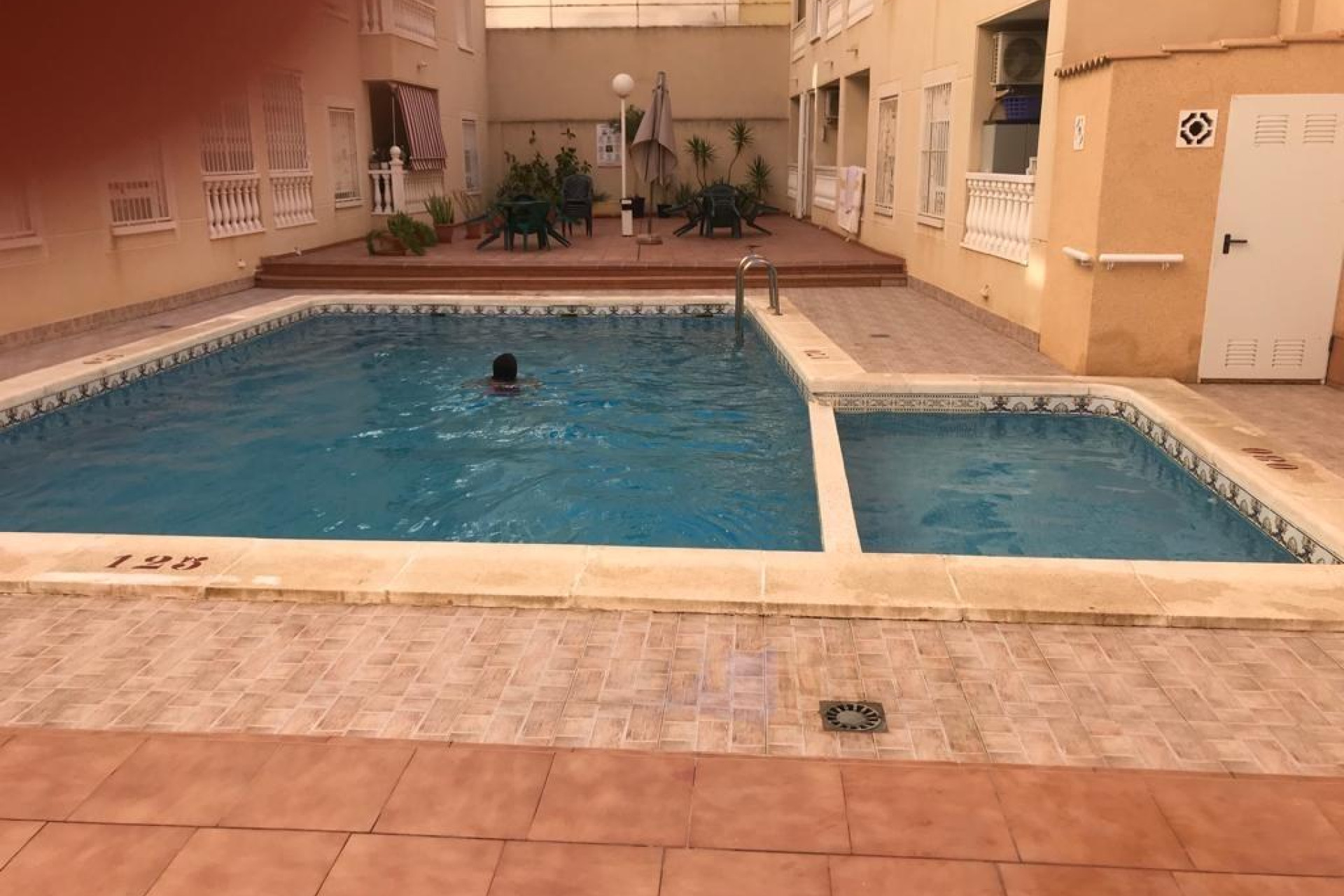 Herverkoop - Appartement  - Torrevieja - Playa de los Locos